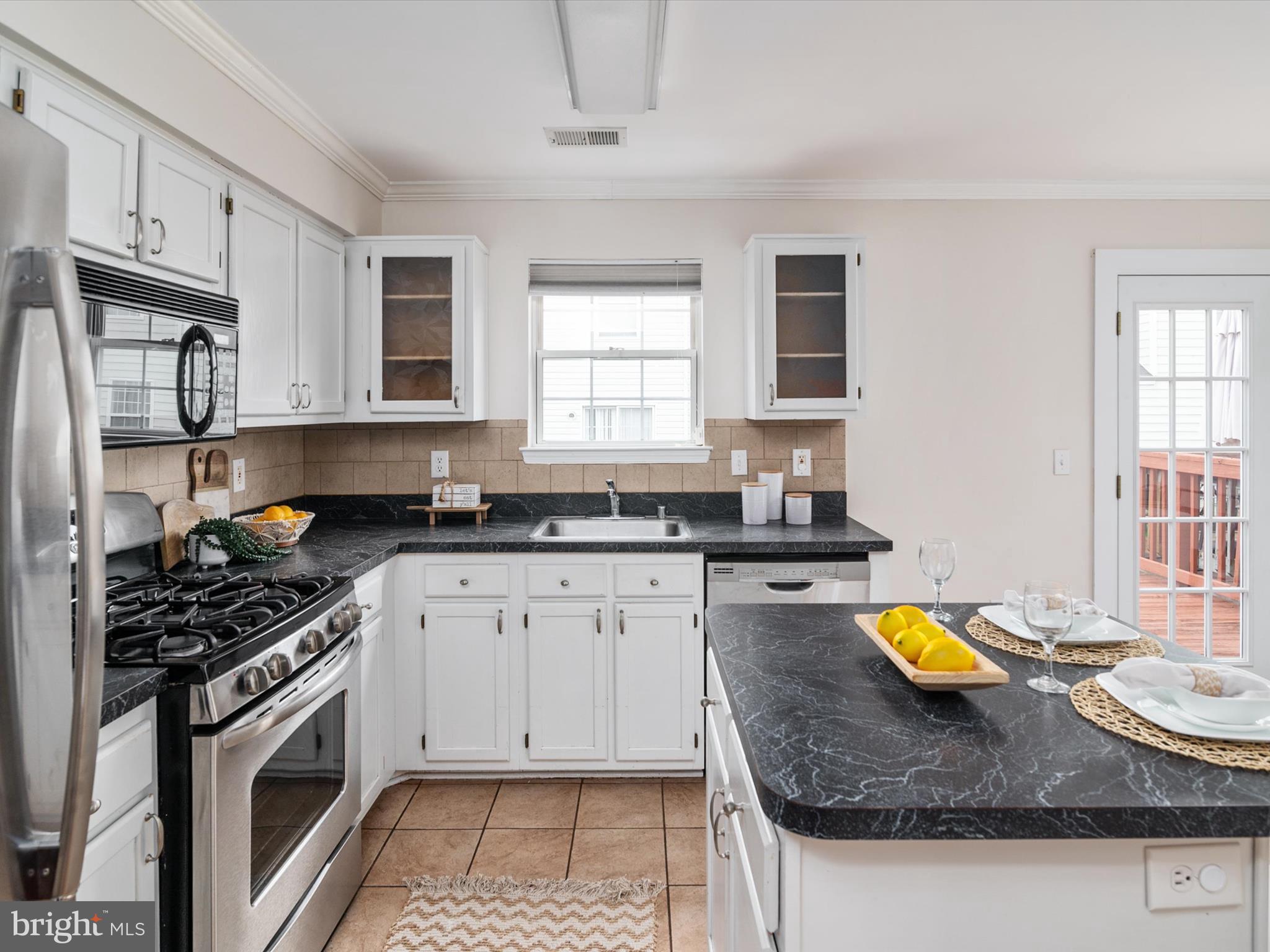 SYCAMORE MEWS - Residential