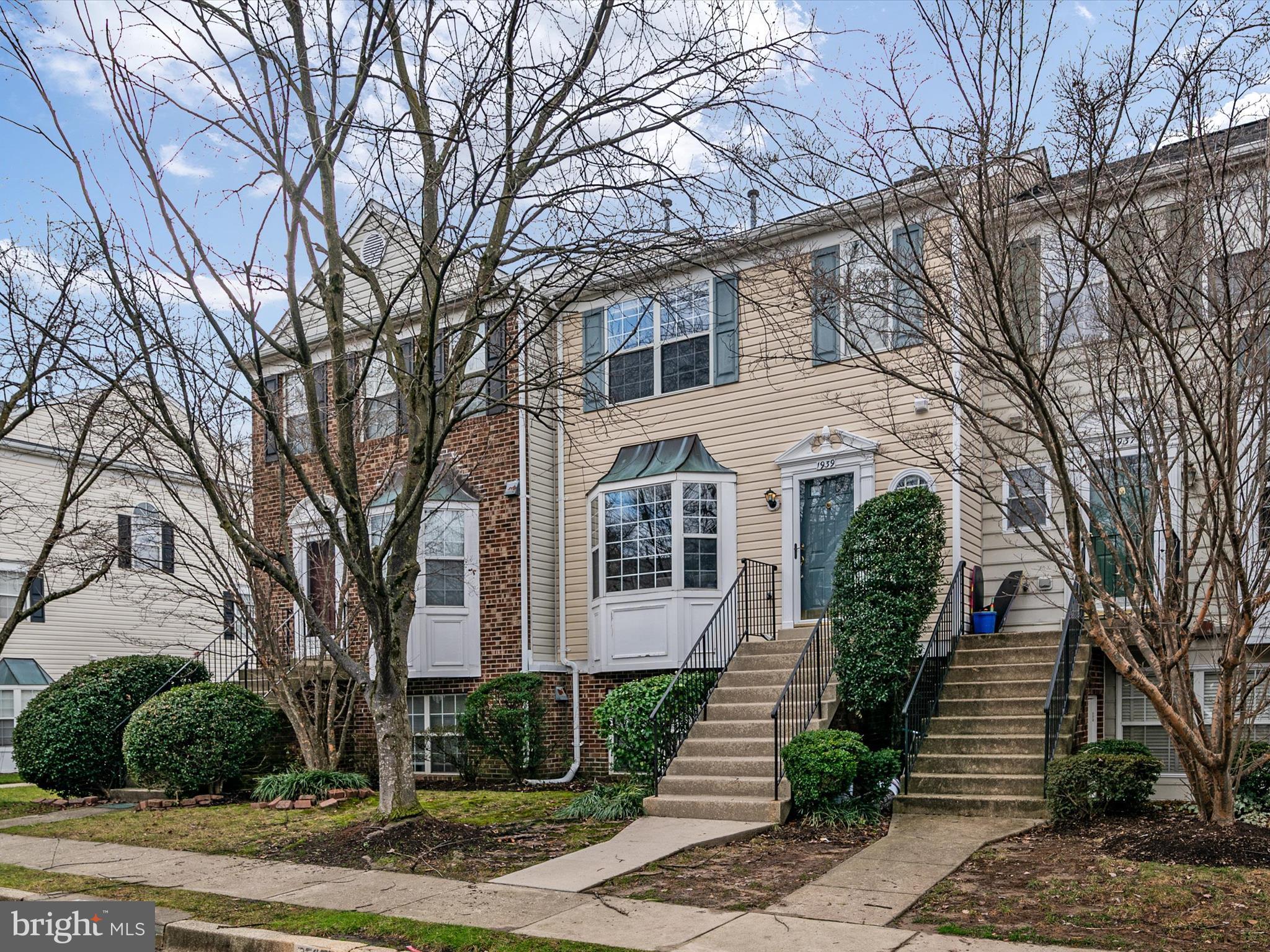 SYCAMORE MEWS - Residential