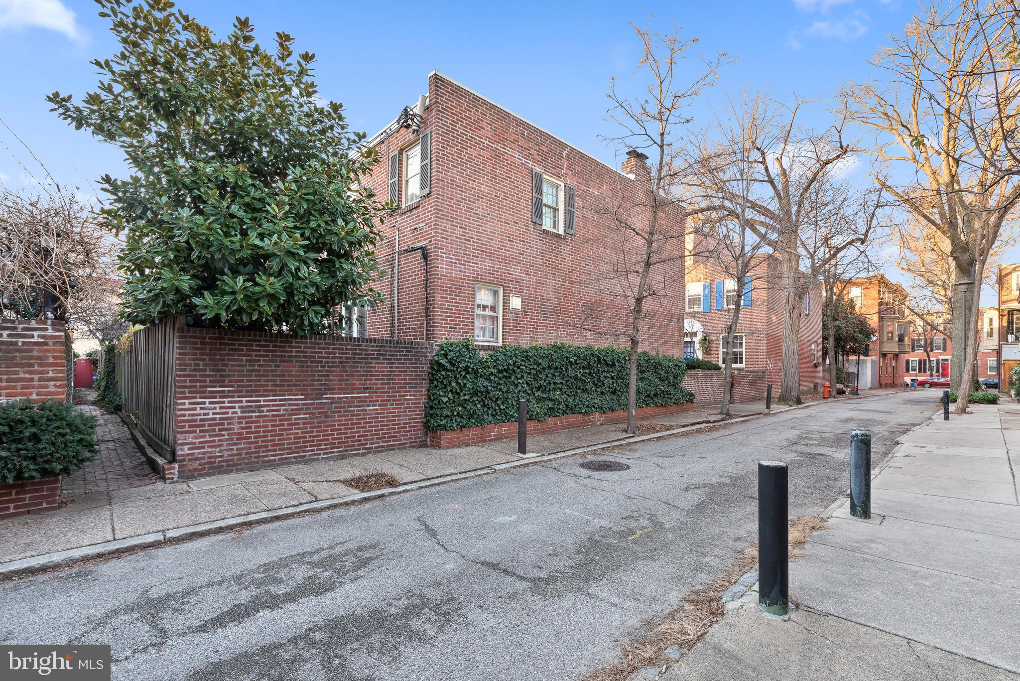A beautiful two bed, 1.5 bath home, plus den with GARAGE PARKING in the heart of Fitler Square! The home is not only located in an amazing neighborhood close to shops, cafes and restaurants, U-City and Center City, but has been lovingly cared for and updated with all of the modern amenities; washer and dryer, stainless steel appliances and has a great private outdoor patio. Available August 15th