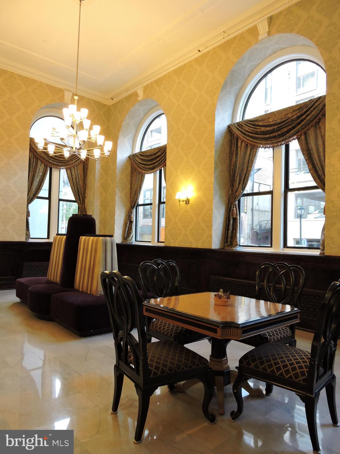 AVENUE OF THE ARTS - Residential