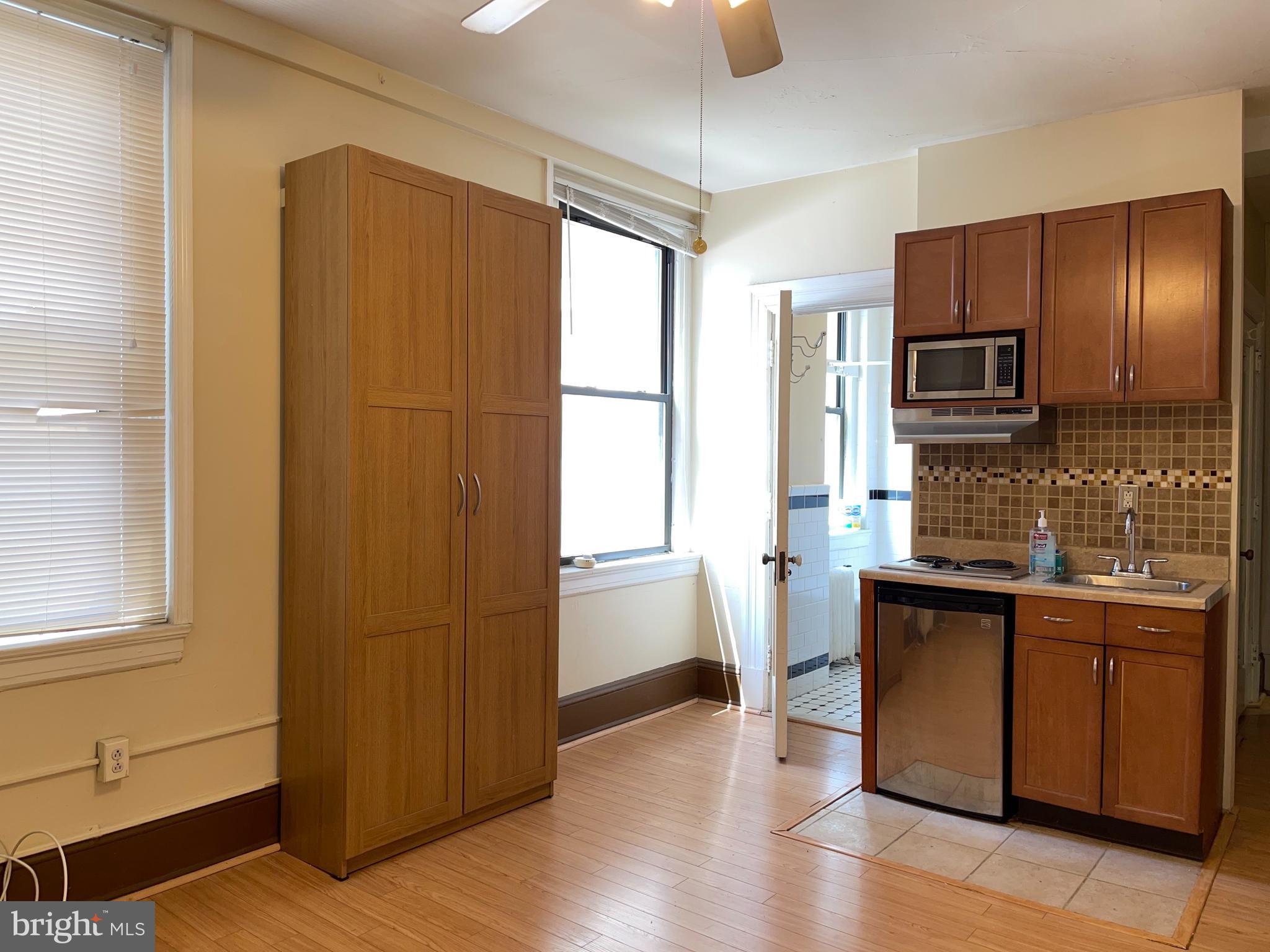 AVENUE OF THE ARTS - Residential