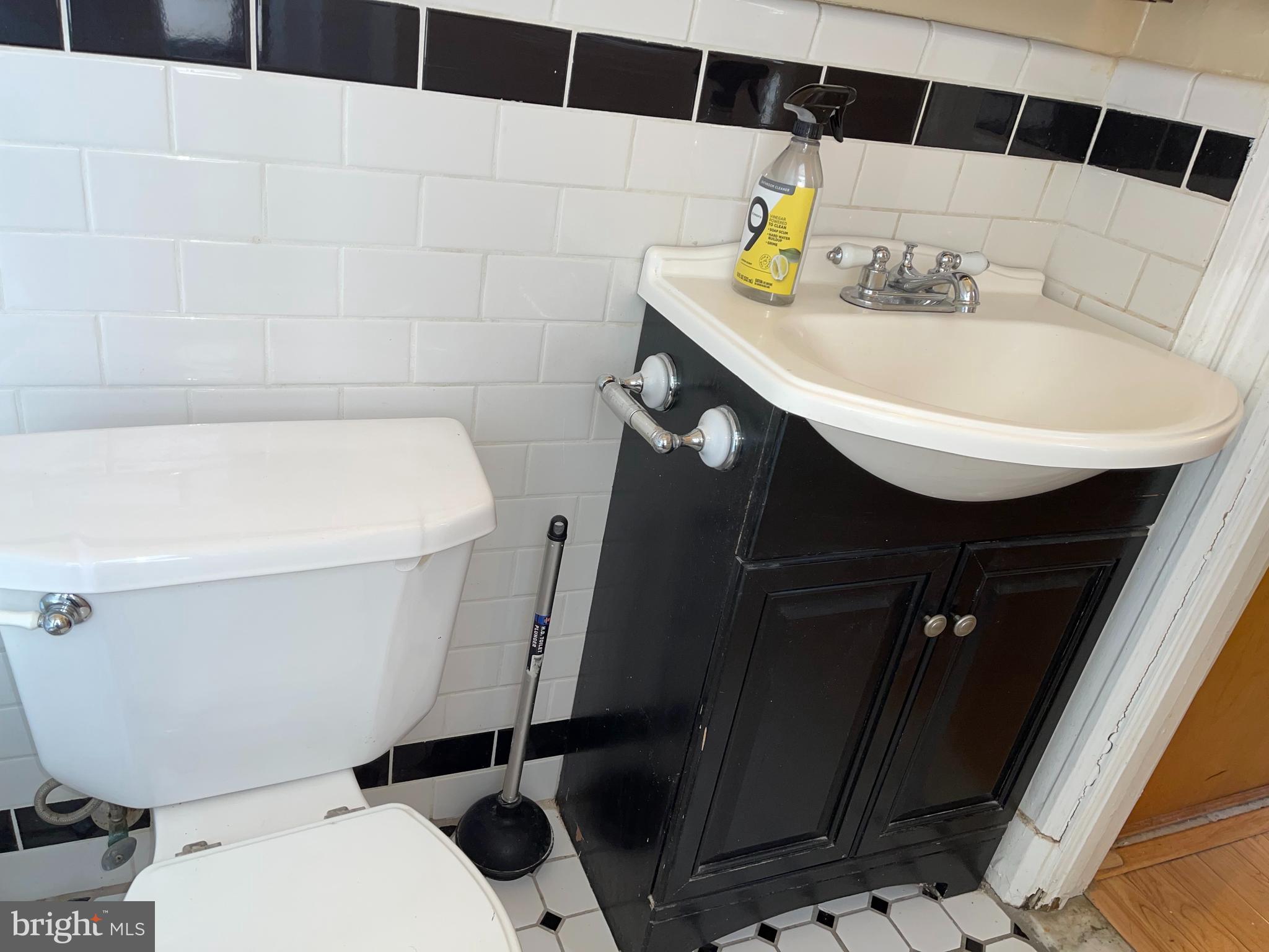 AVENUE OF THE ARTS - Residential