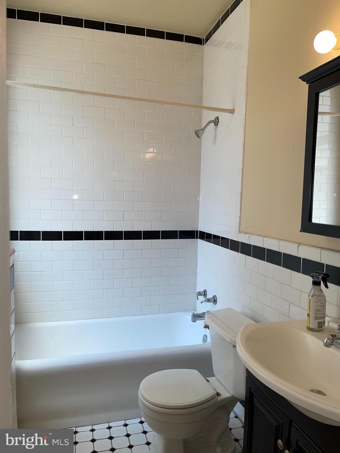 AVENUE OF THE ARTS - Residential