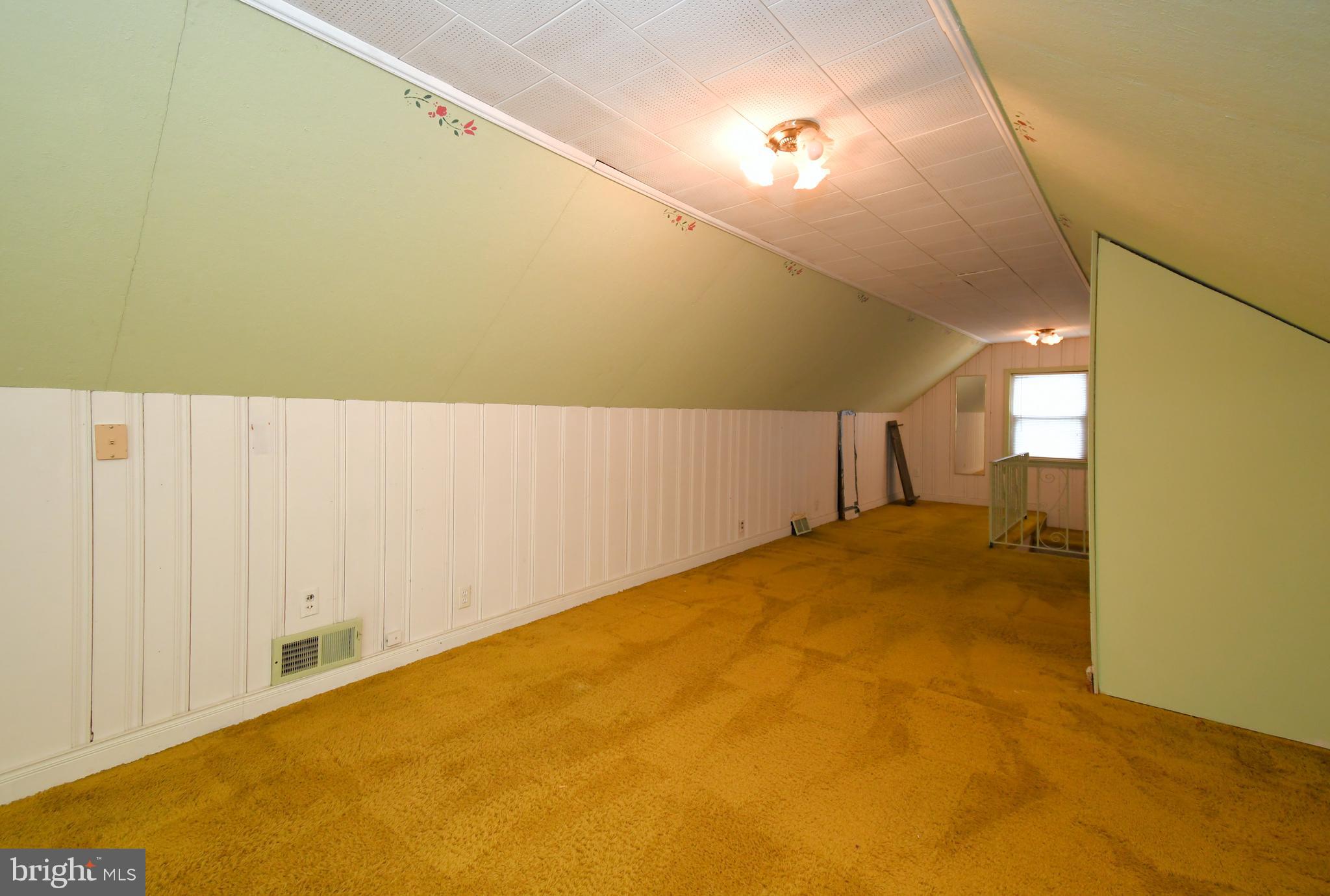 NORTH HILLS - Residential