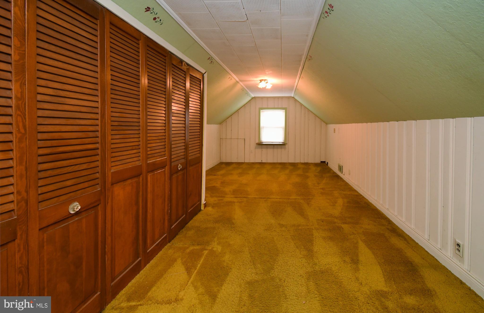 NORTH HILLS - Residential