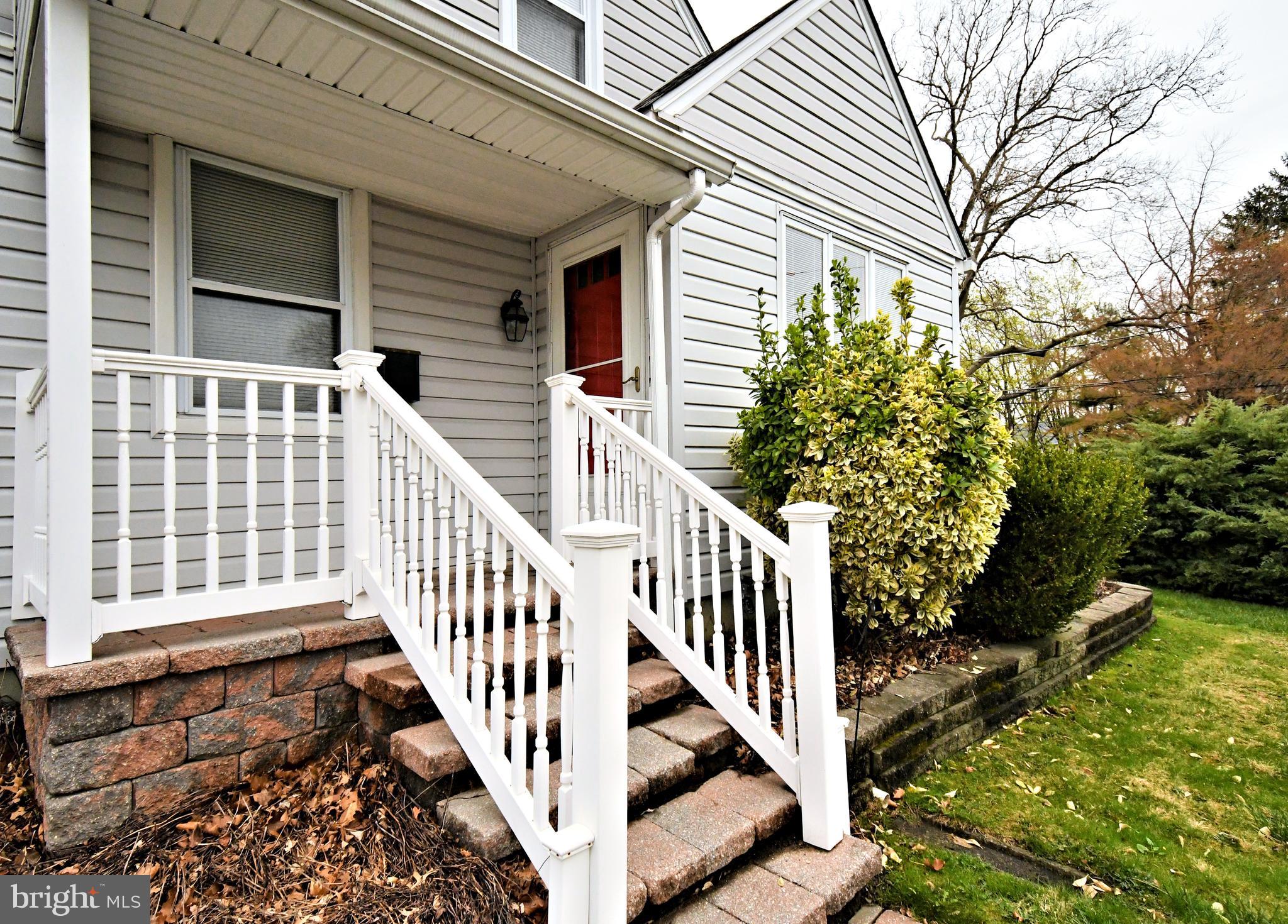 NORTH HILLS - Residential