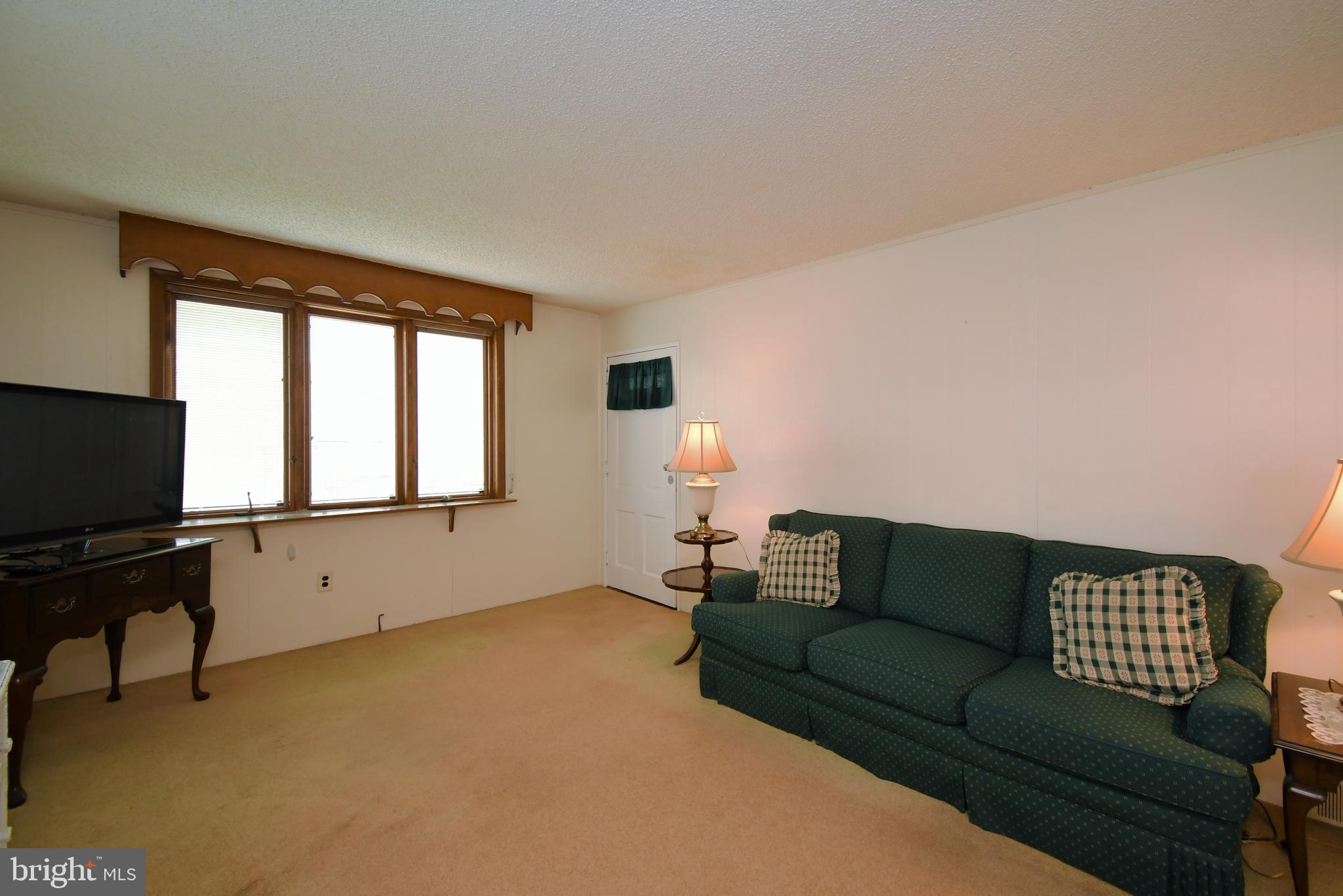 NORTH HILLS - Residential