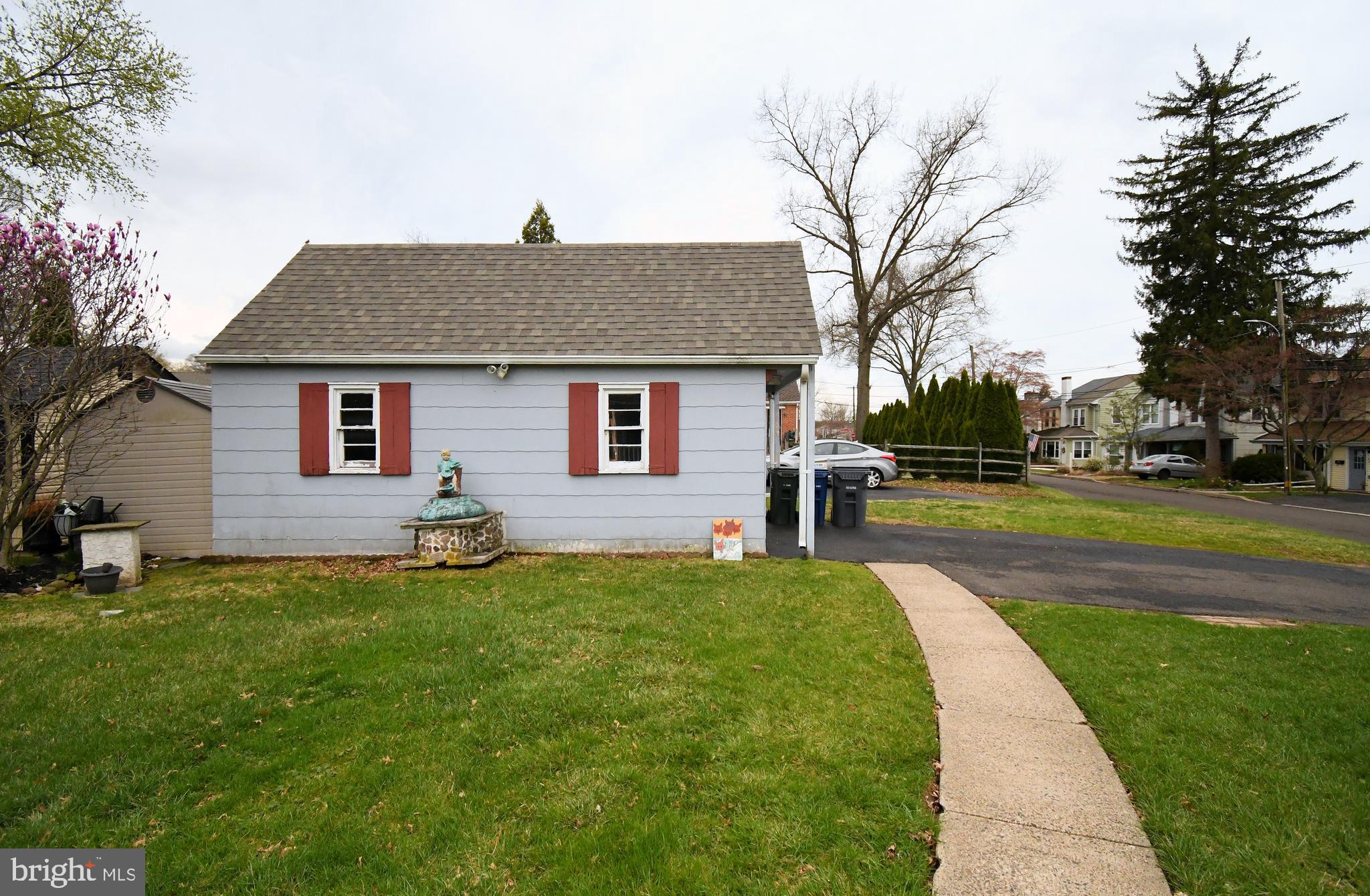 NORTH HILLS - Residential