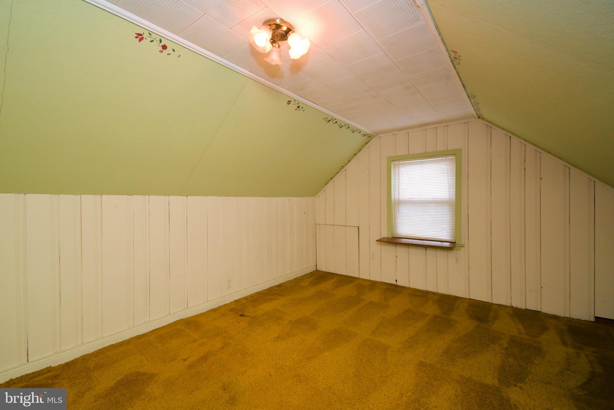 NORTH HILLS - Residential