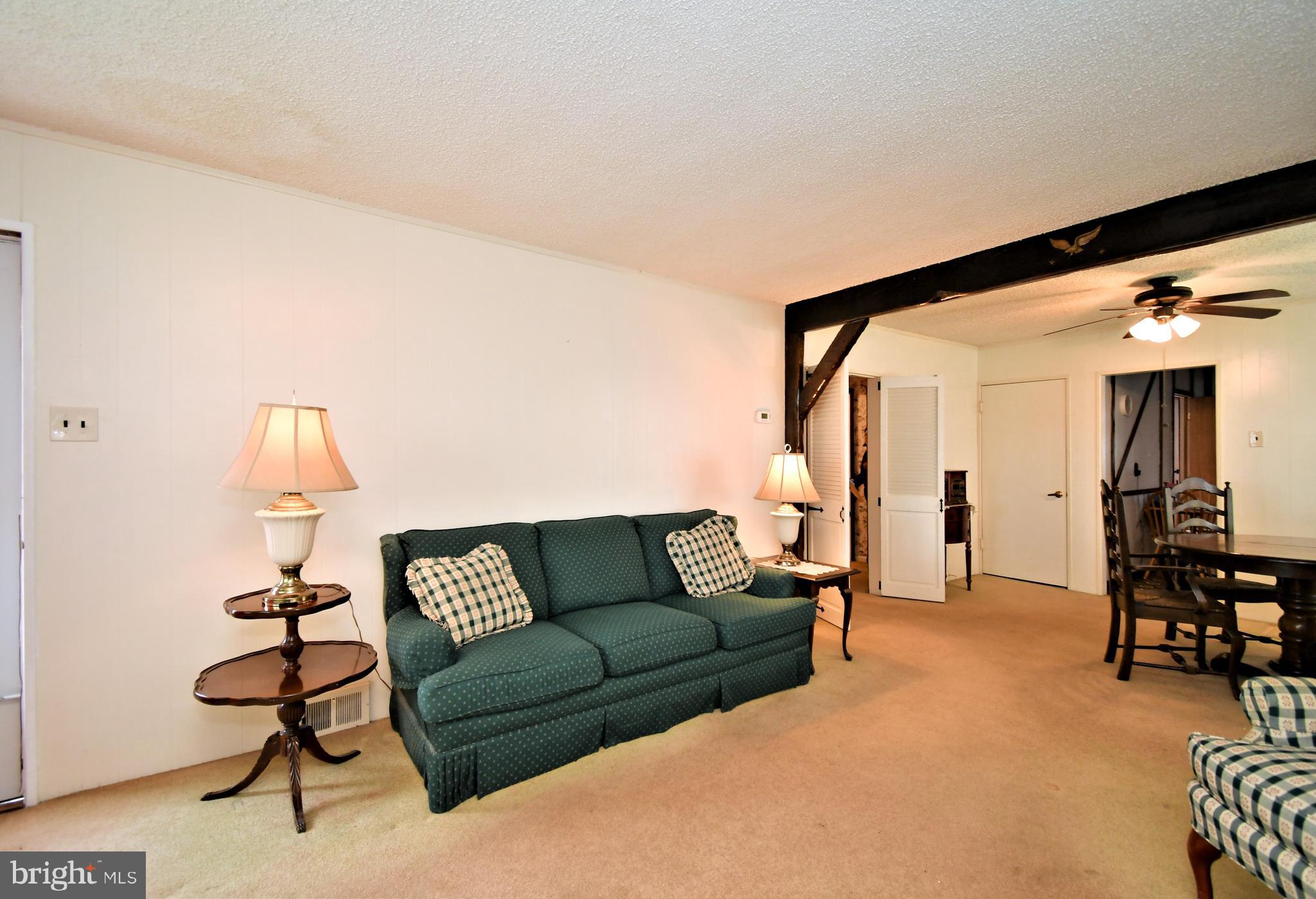 NORTH HILLS - Residential