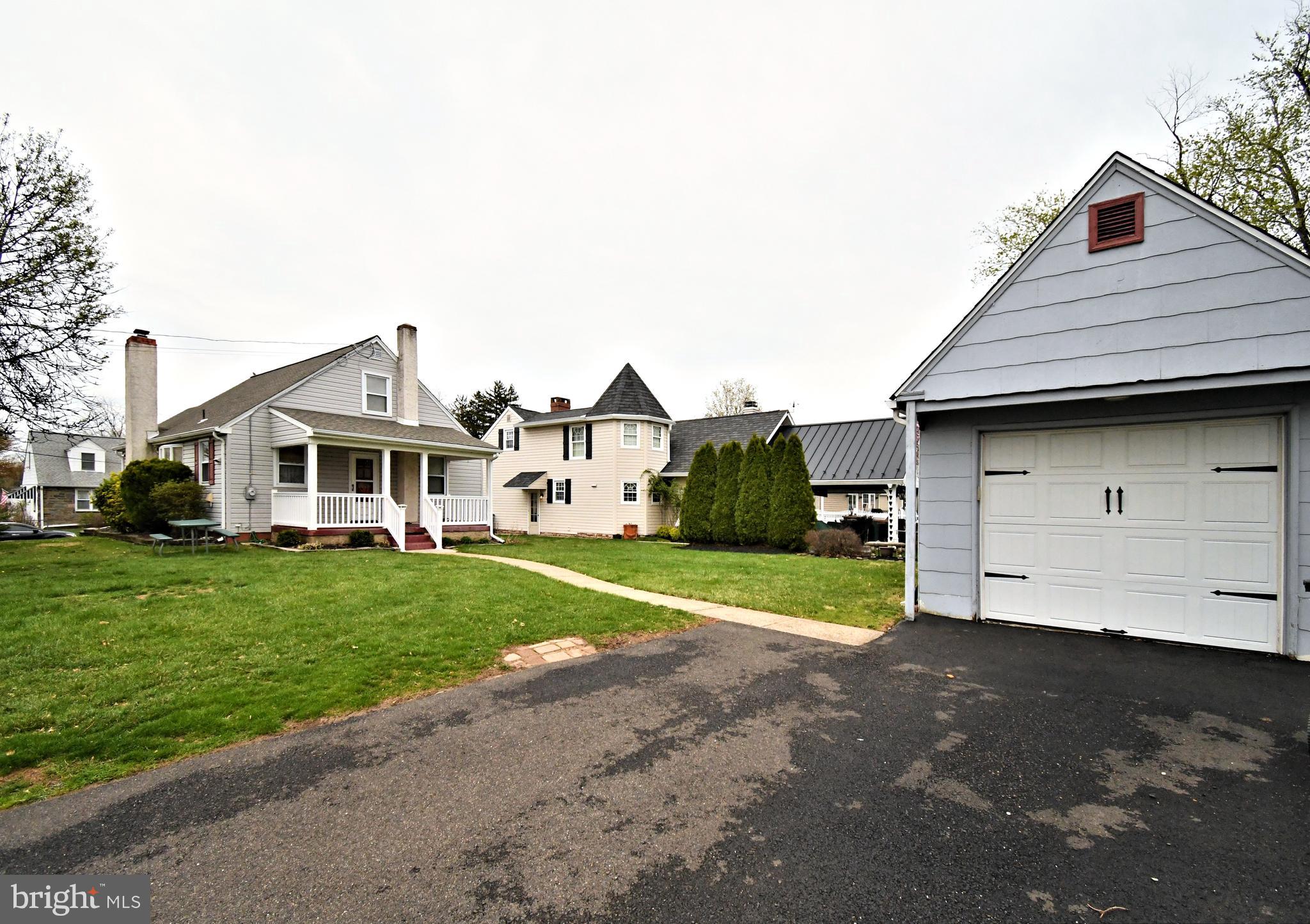 NORTH HILLS - Residential