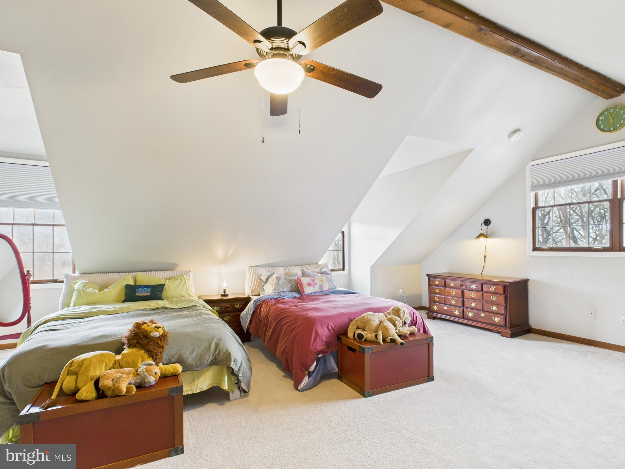 SLEEPY WOODS - Residential