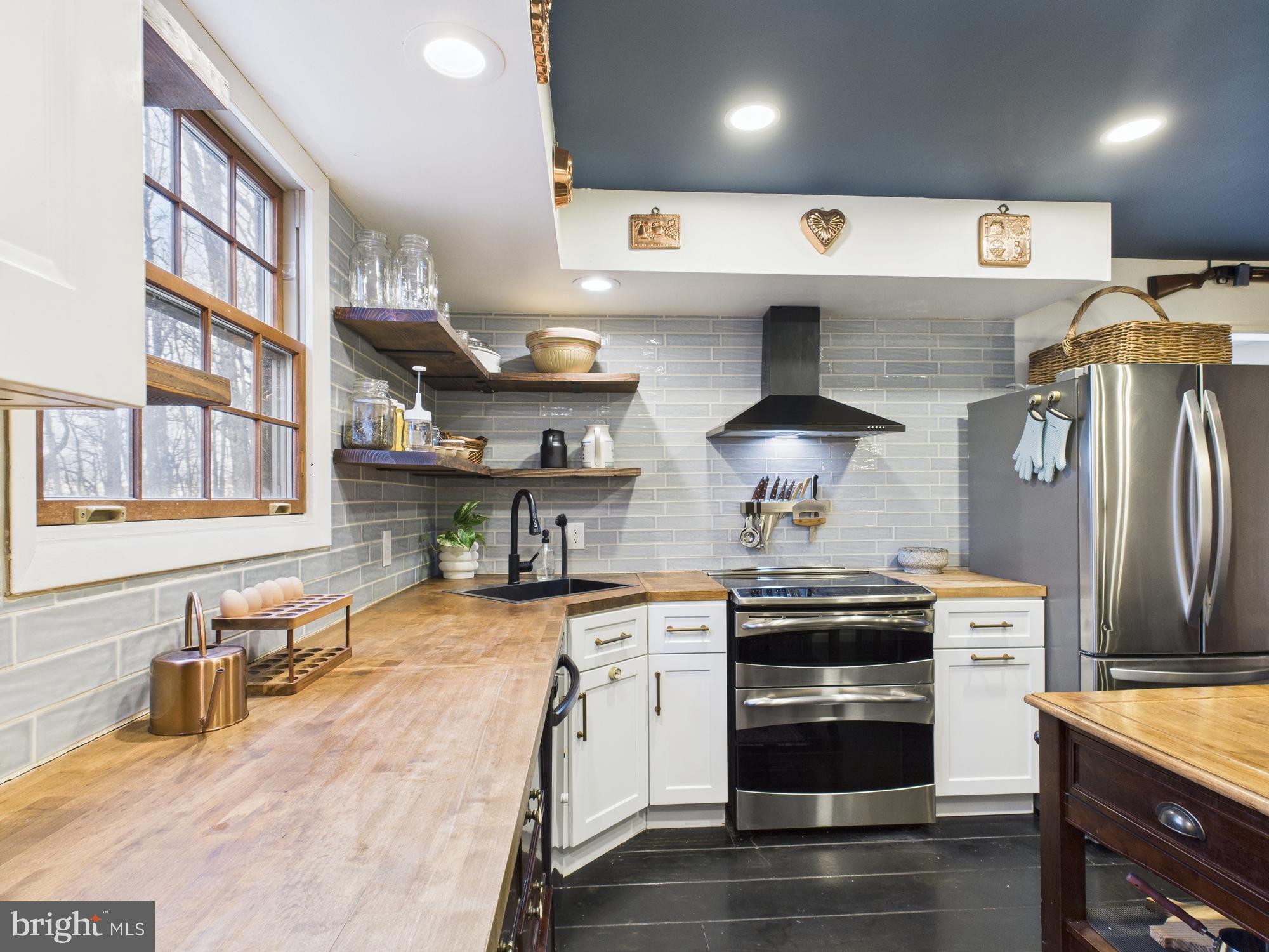 SLEEPY WOODS - Residential