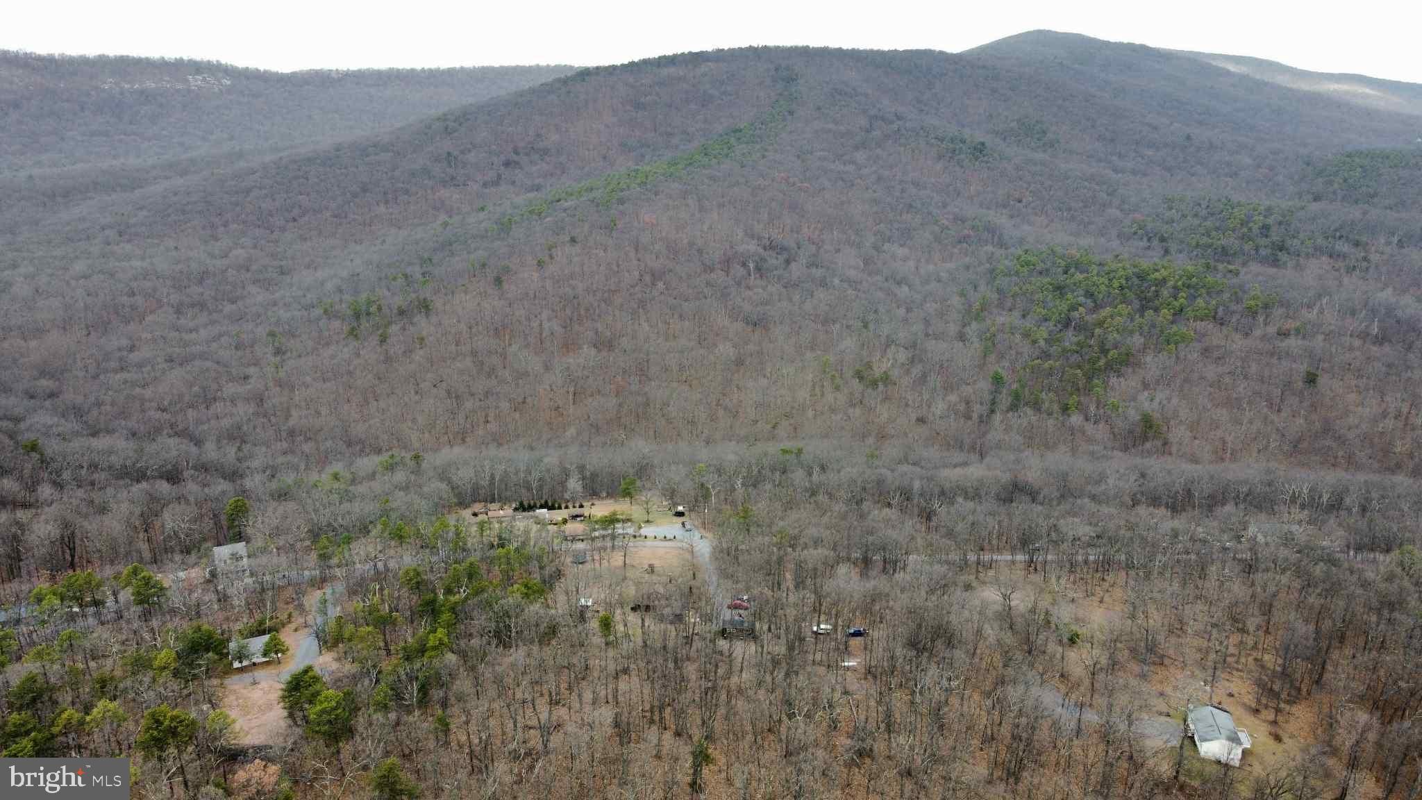 SLEEPY WOODS - Residential