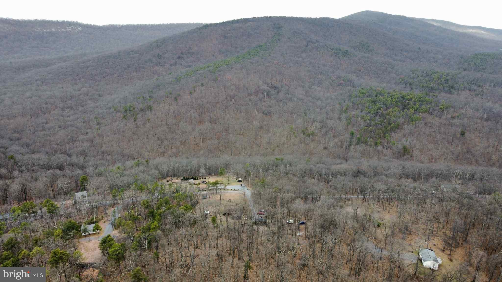 SLEEPY WOODS - Residential