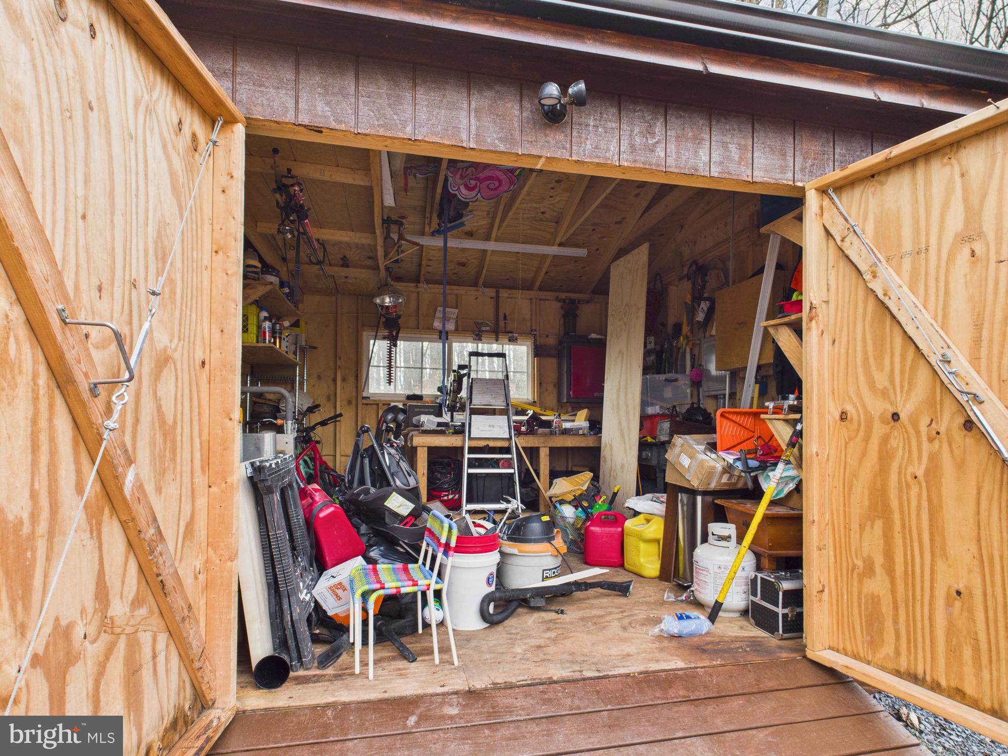 SLEEPY WOODS - Residential