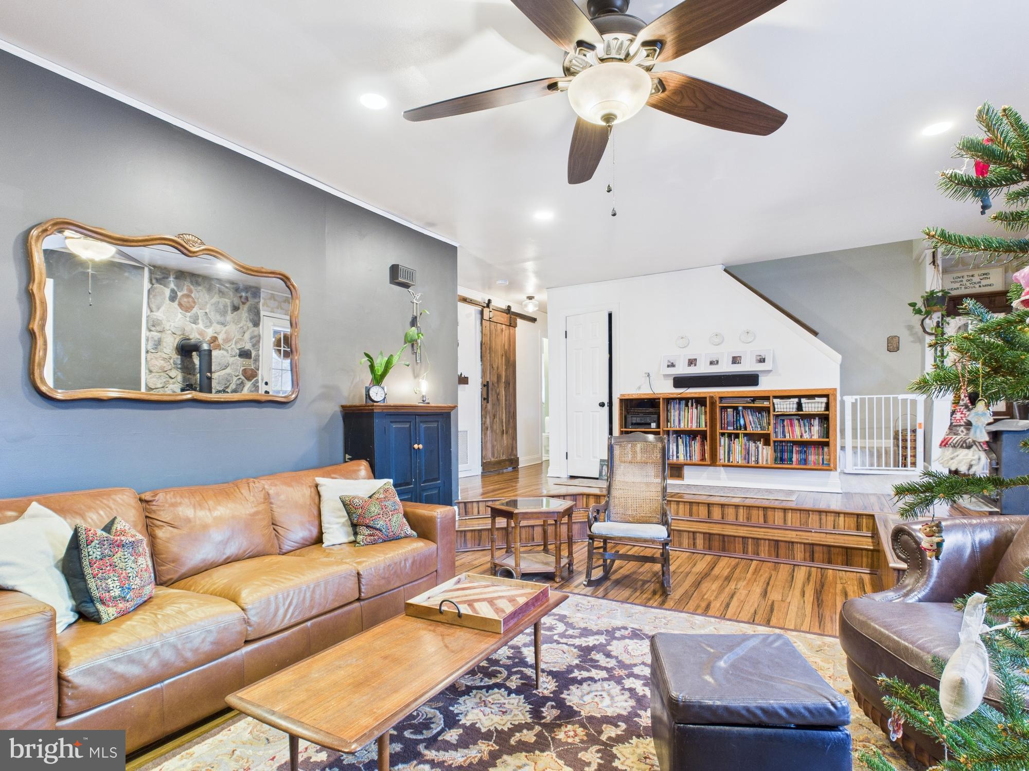 SLEEPY WOODS - Residential