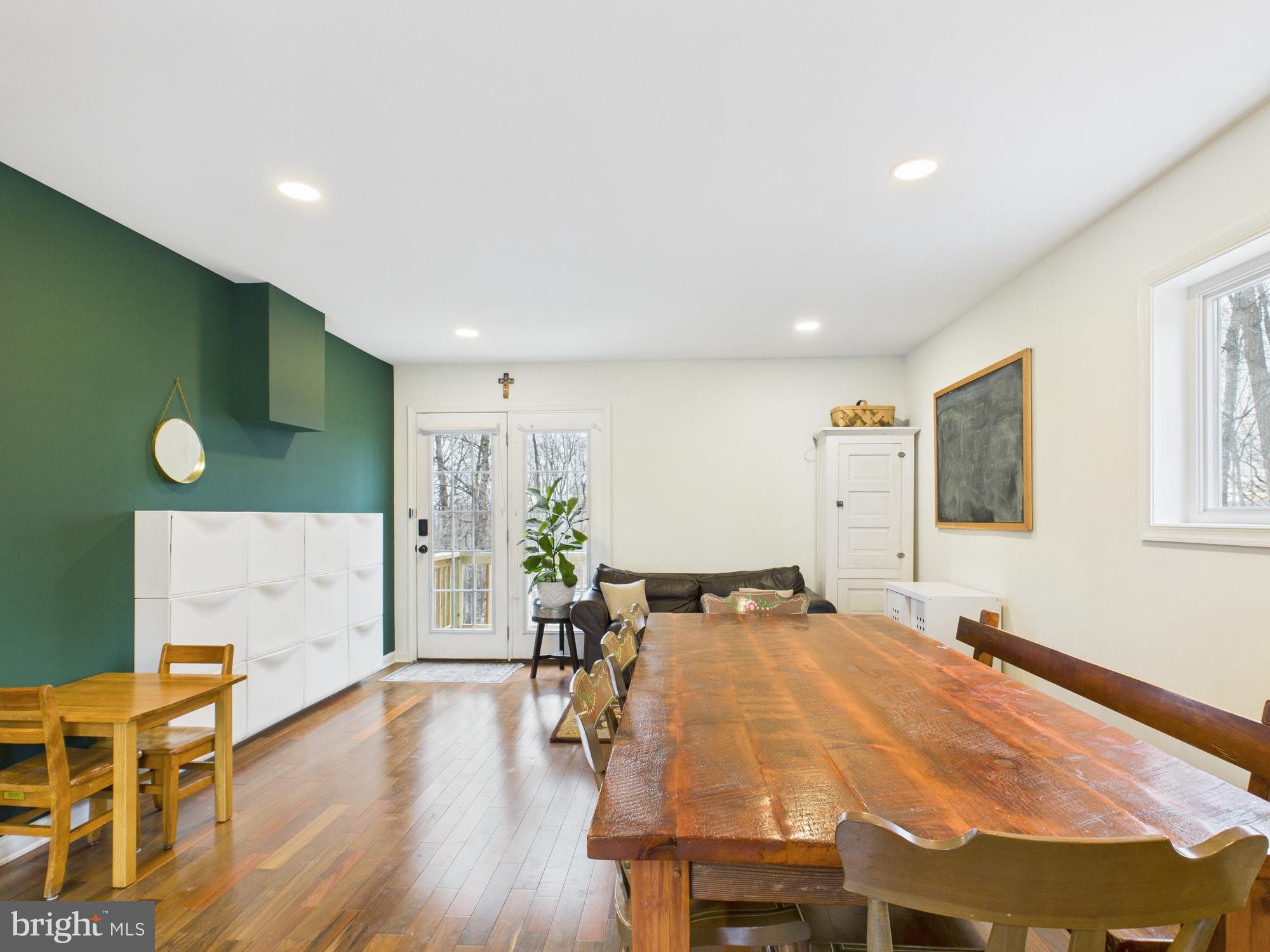 SLEEPY WOODS - Residential