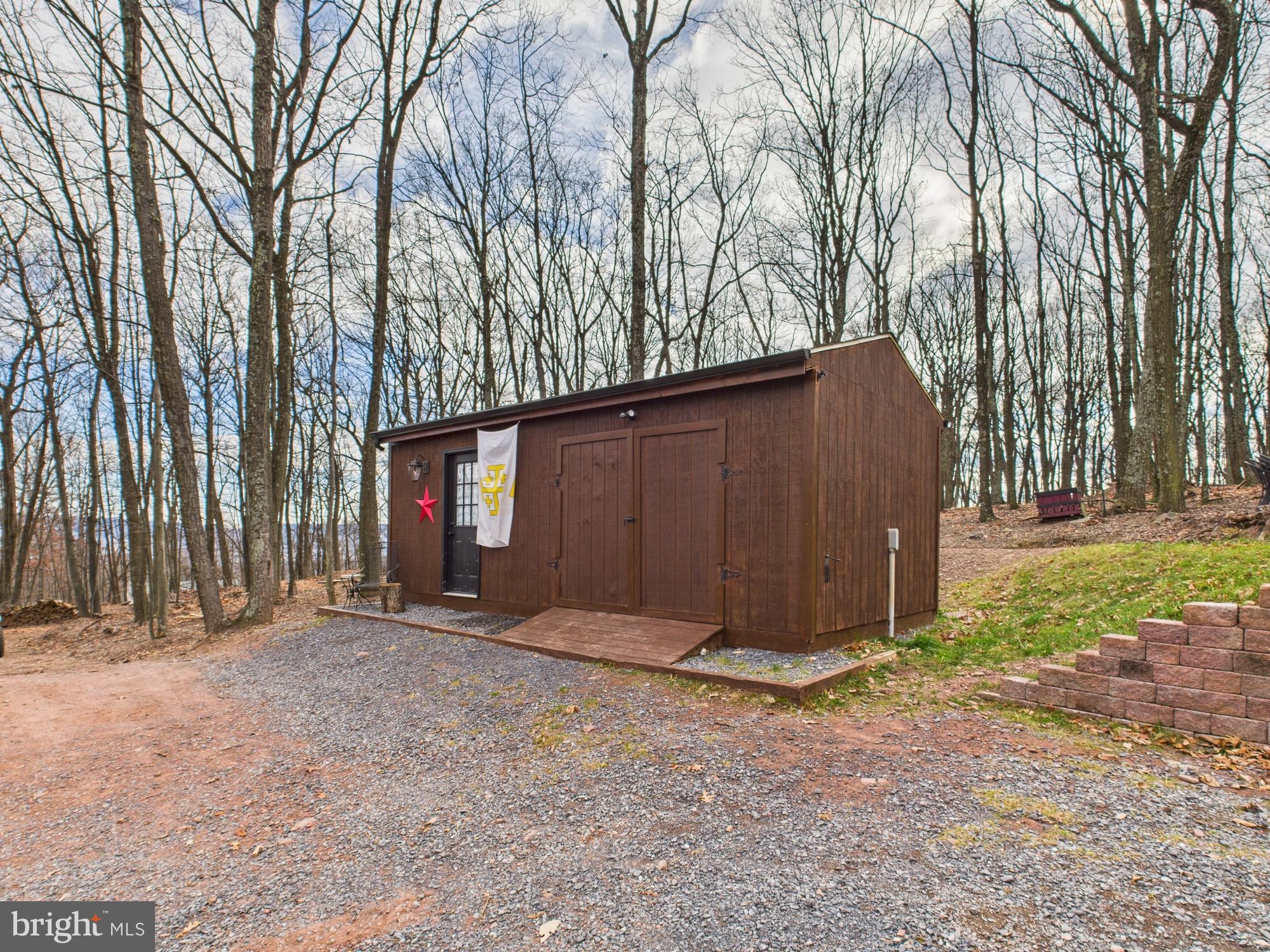 SLEEPY WOODS - Residential