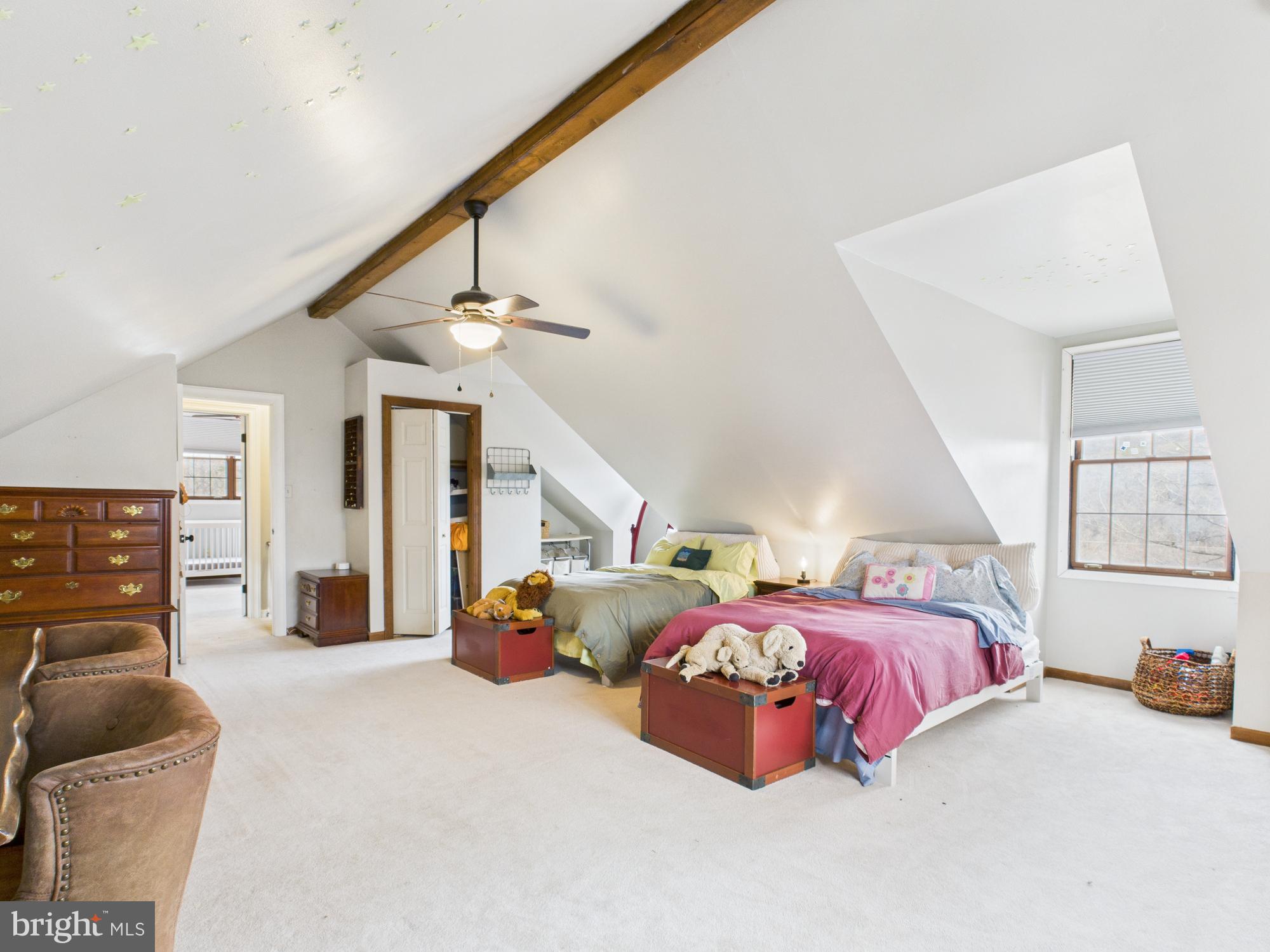 SLEEPY WOODS - Residential