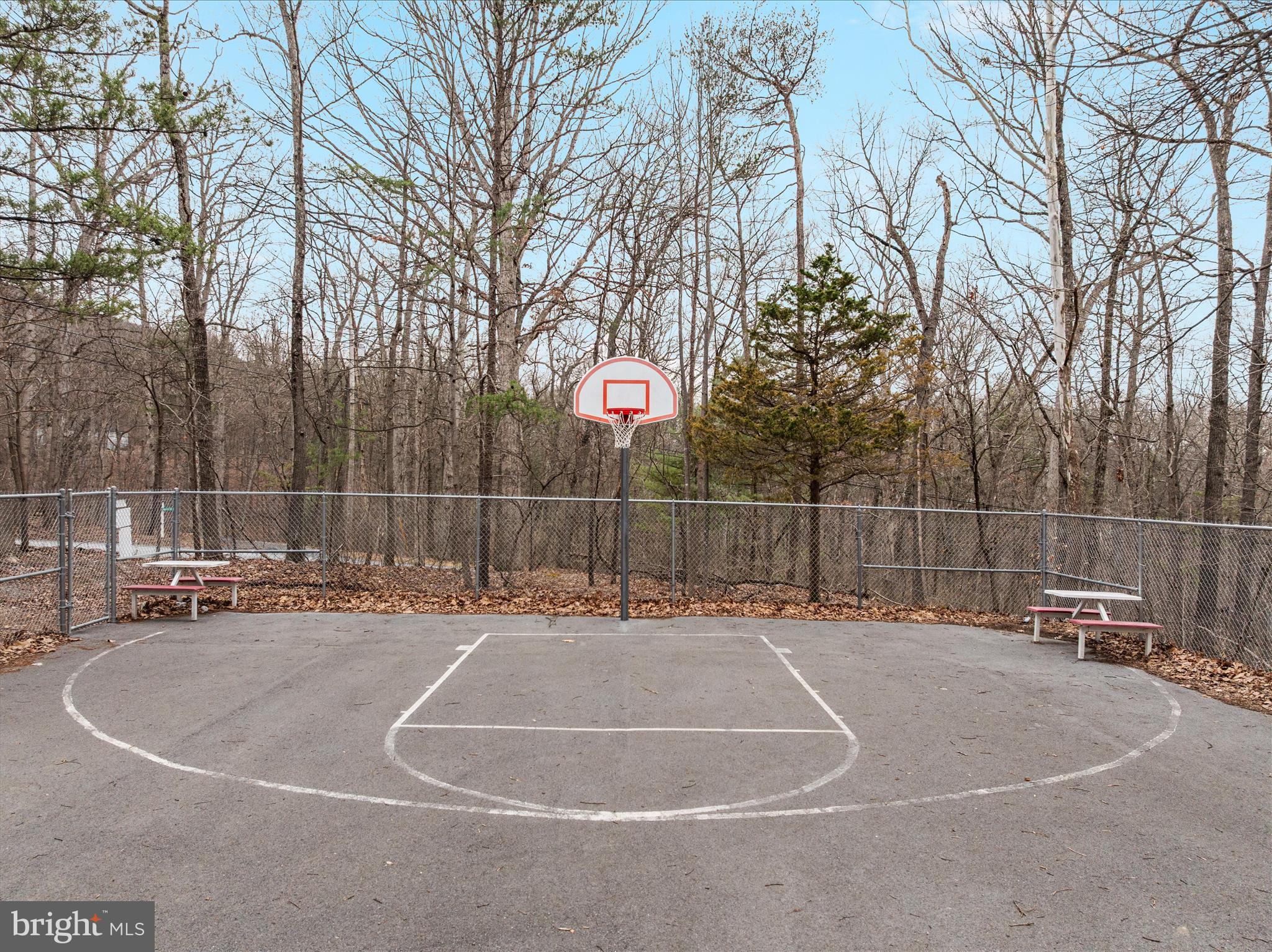 GLENWOOD FOREST - Residential