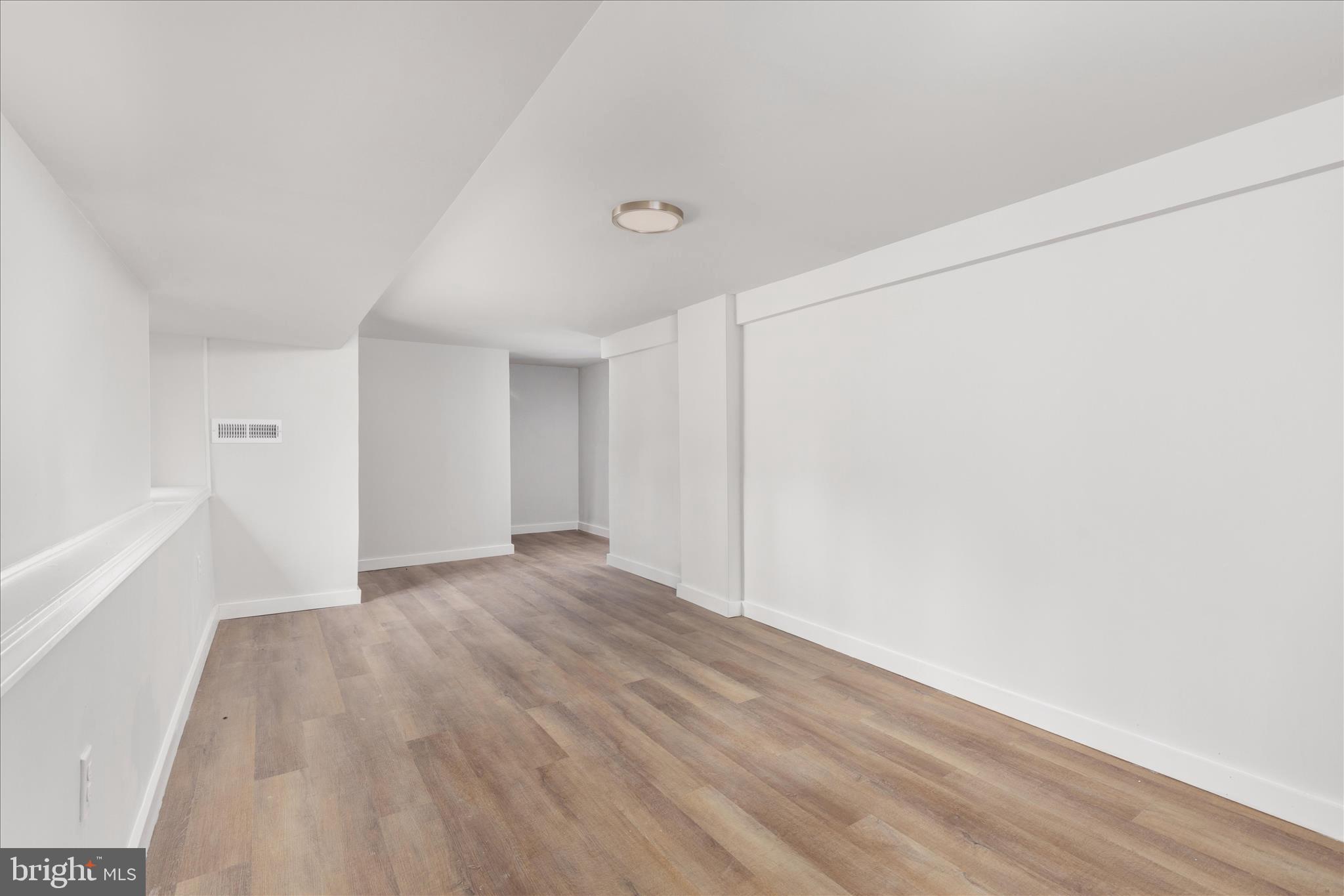 GLENWOOD FOREST - Residential