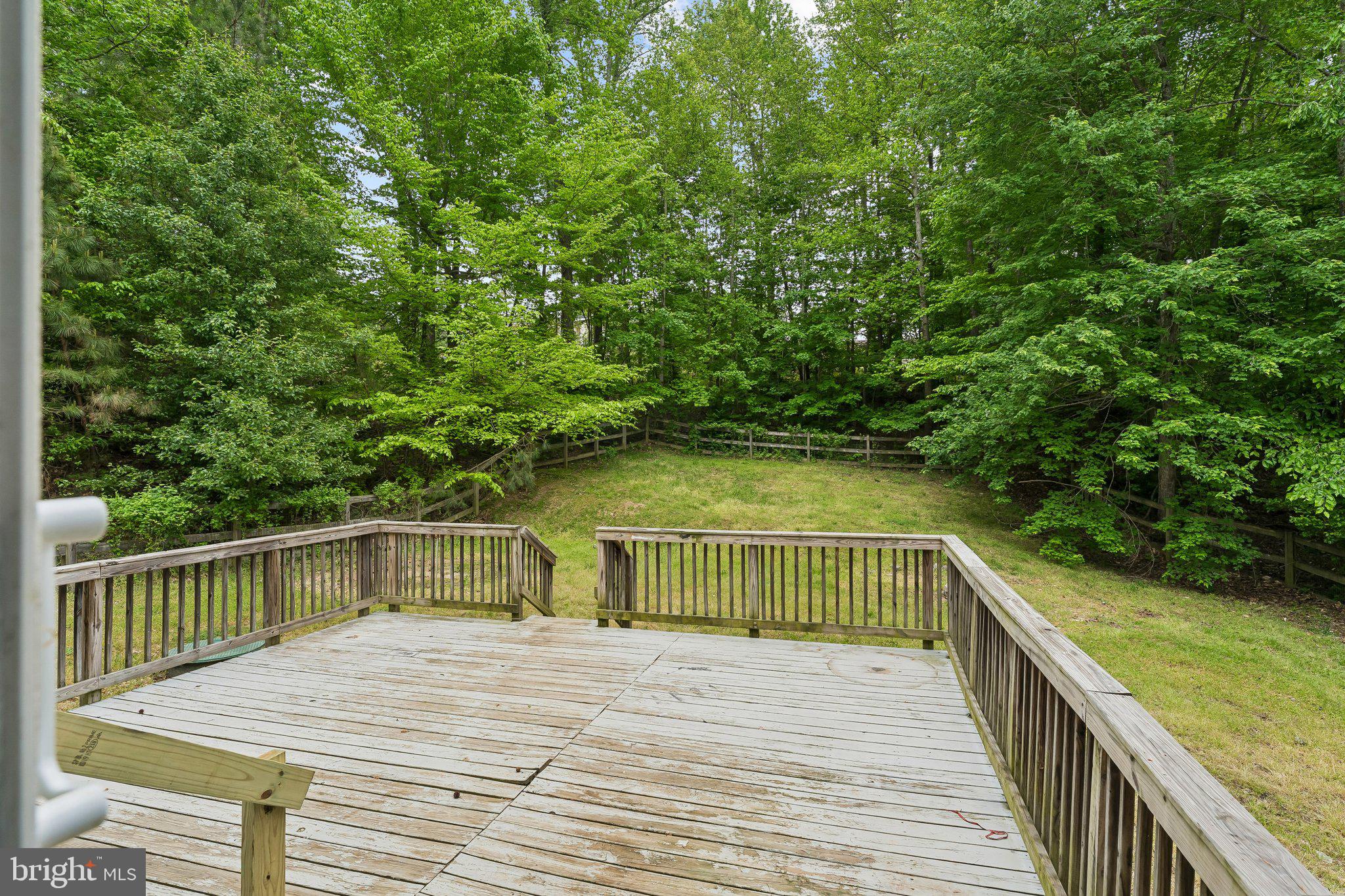 PRESIDENTIAL LAKES - Residential