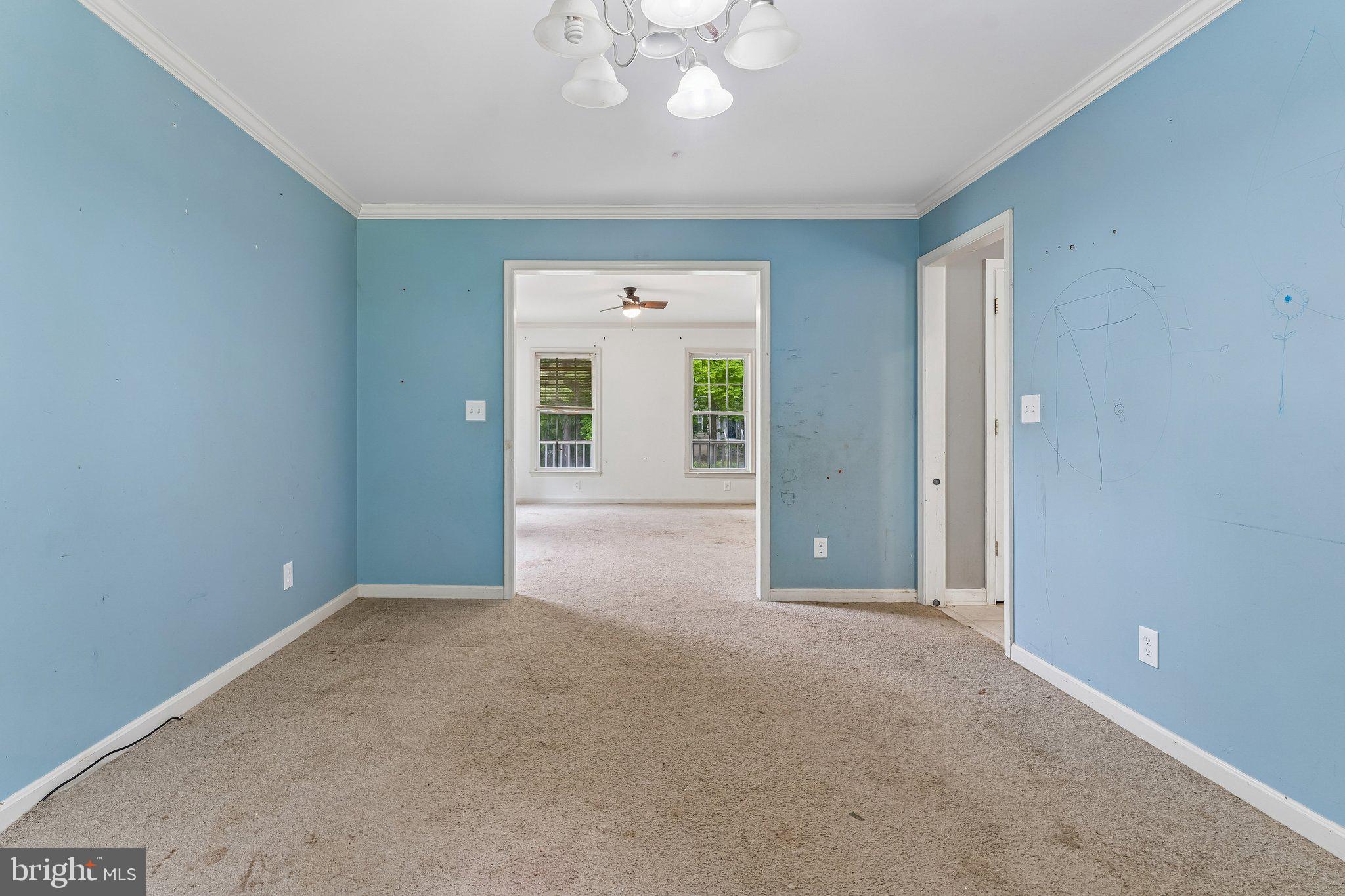 PRESIDENTIAL LAKES - Residential
