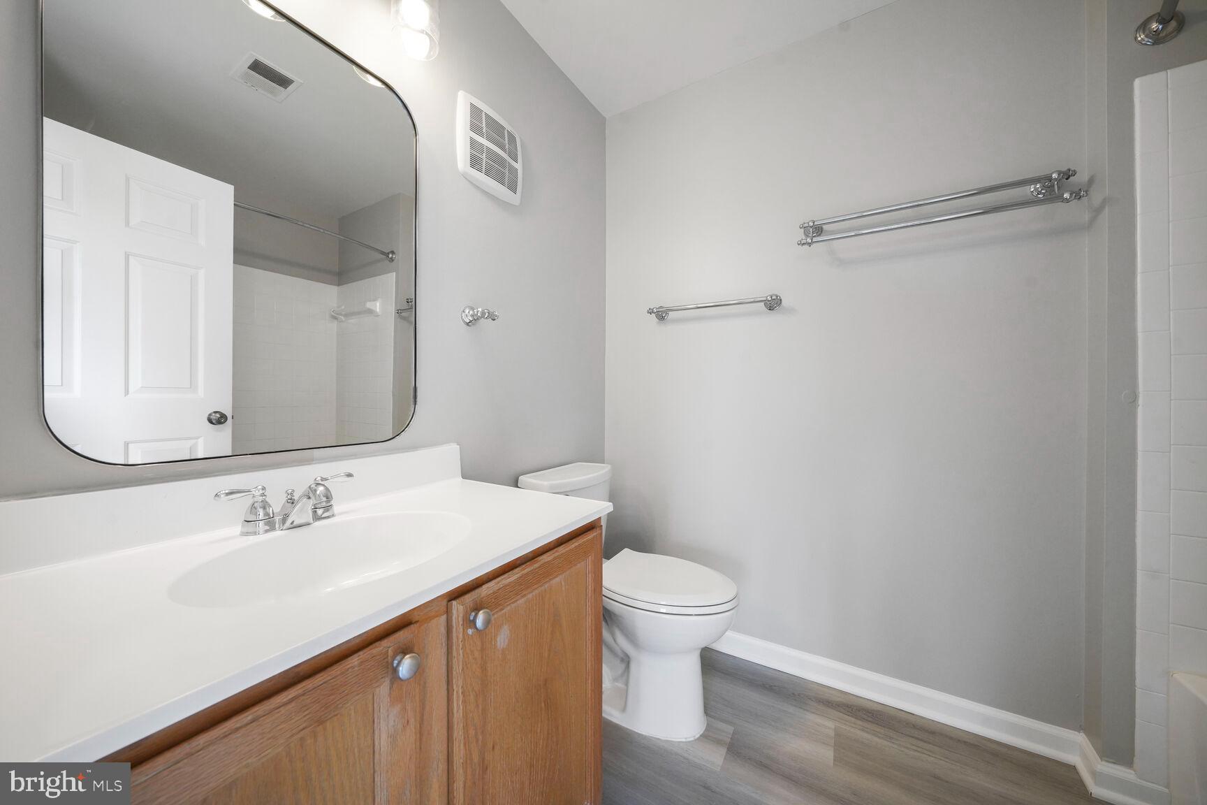 SOUTH MEADOWS - Residential