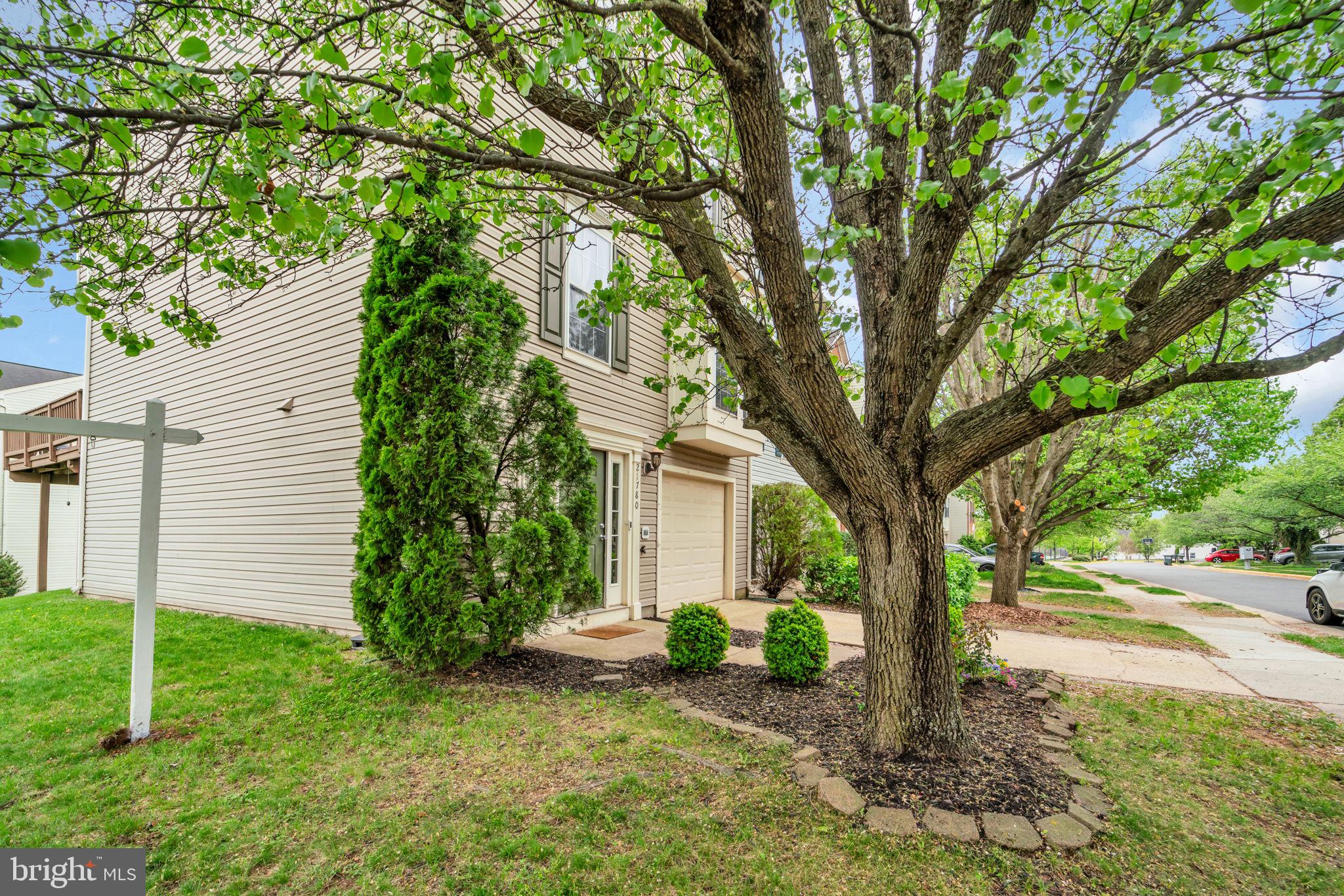 21780 MORNINGTON CRESENT TERRACE