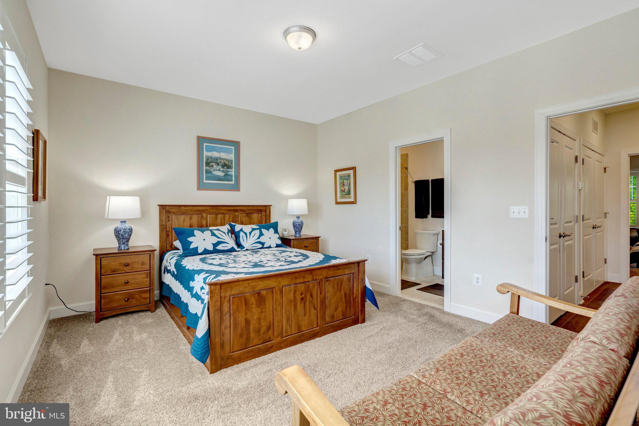HAYMARKET CROSSING - Residential