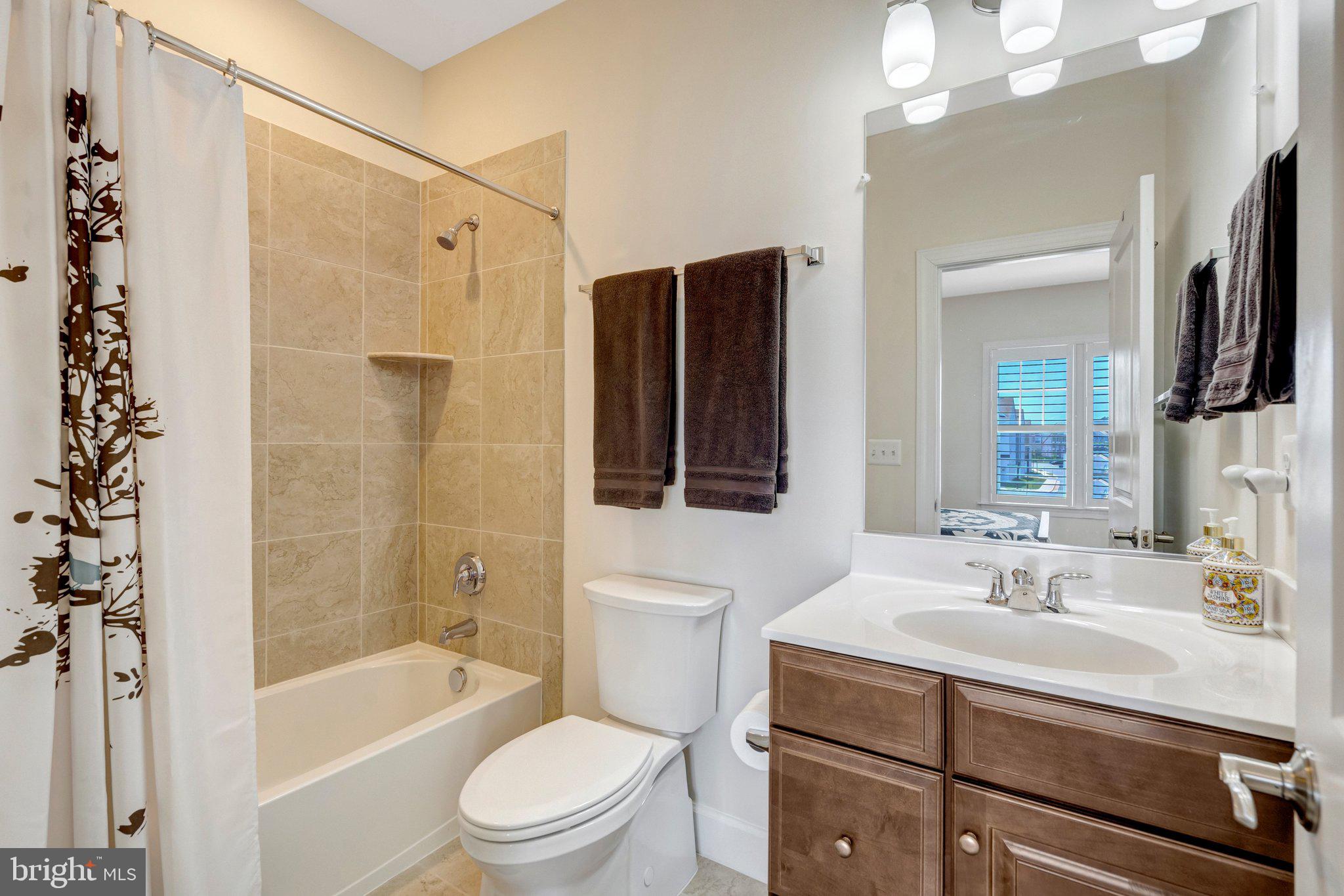 HAYMARKET CROSSING - Residential