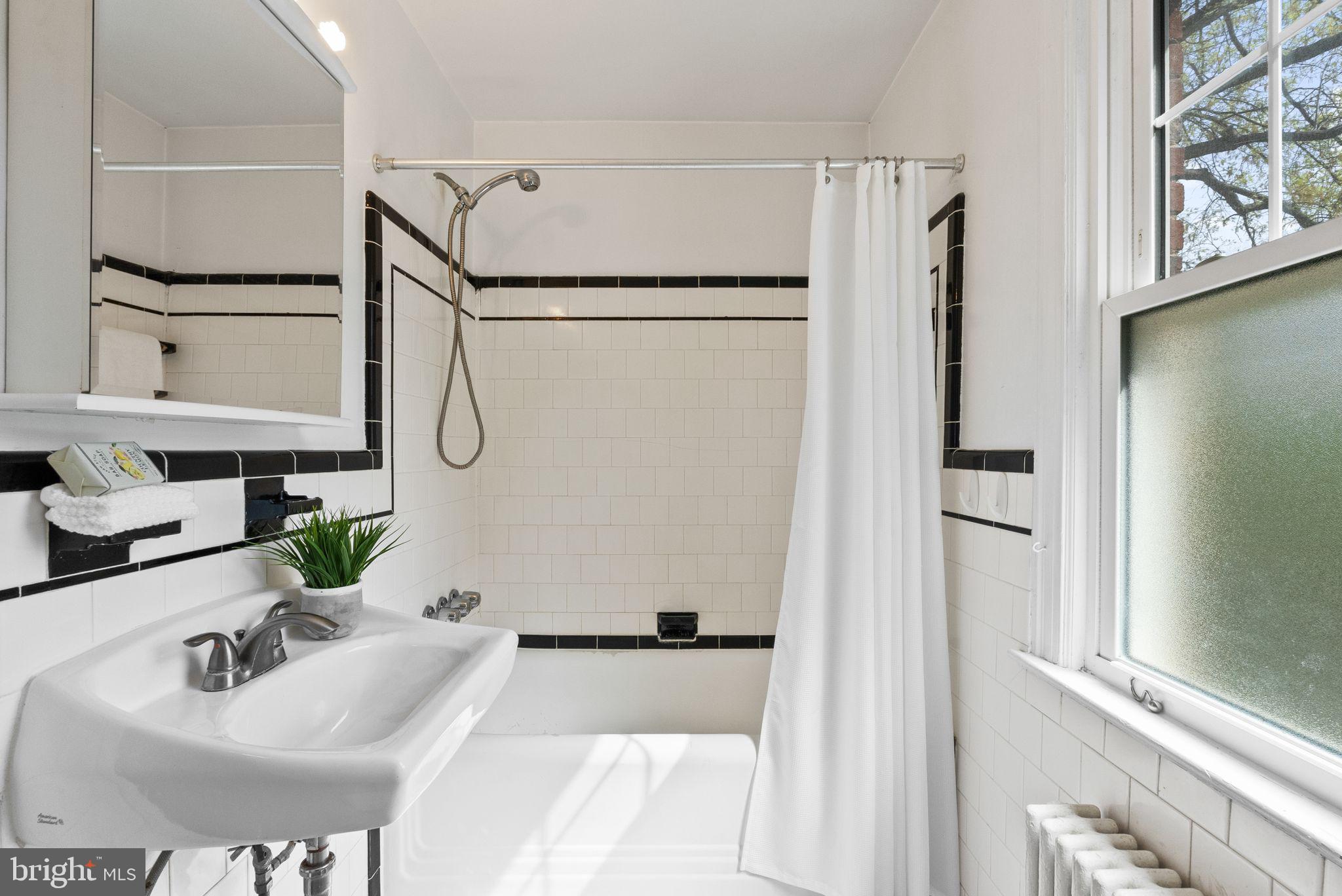 BATTERY PARK - Residential