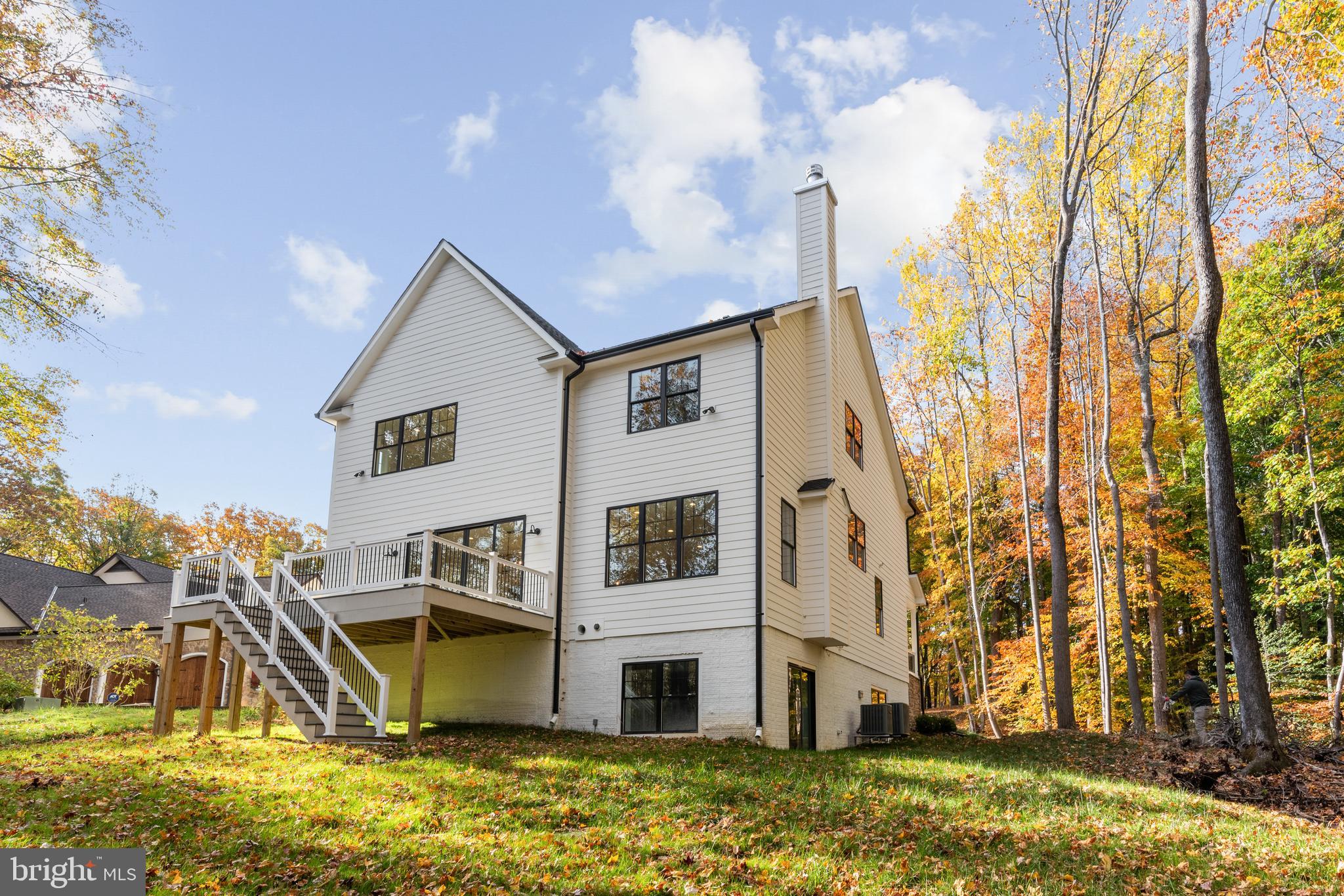 1606 UPTON SCOTT WAY