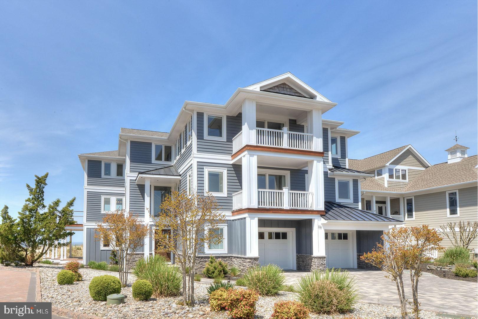 CAPE SHORES - Residential