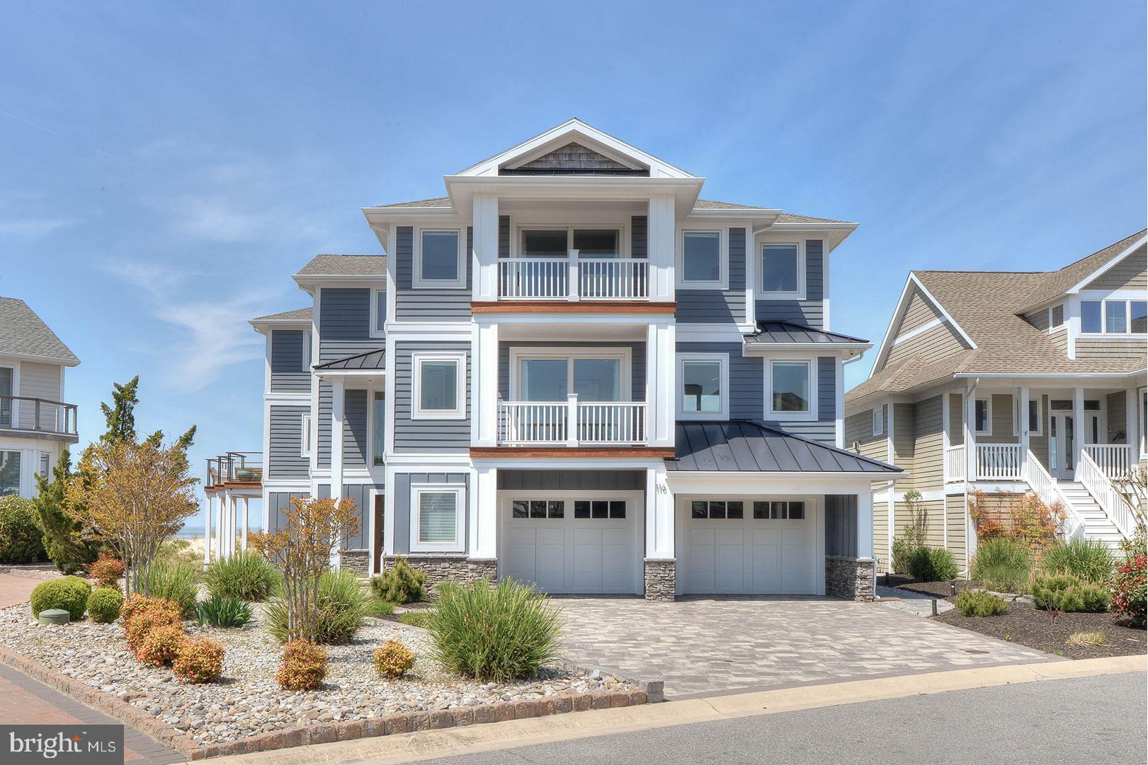 CAPE SHORES - Residential