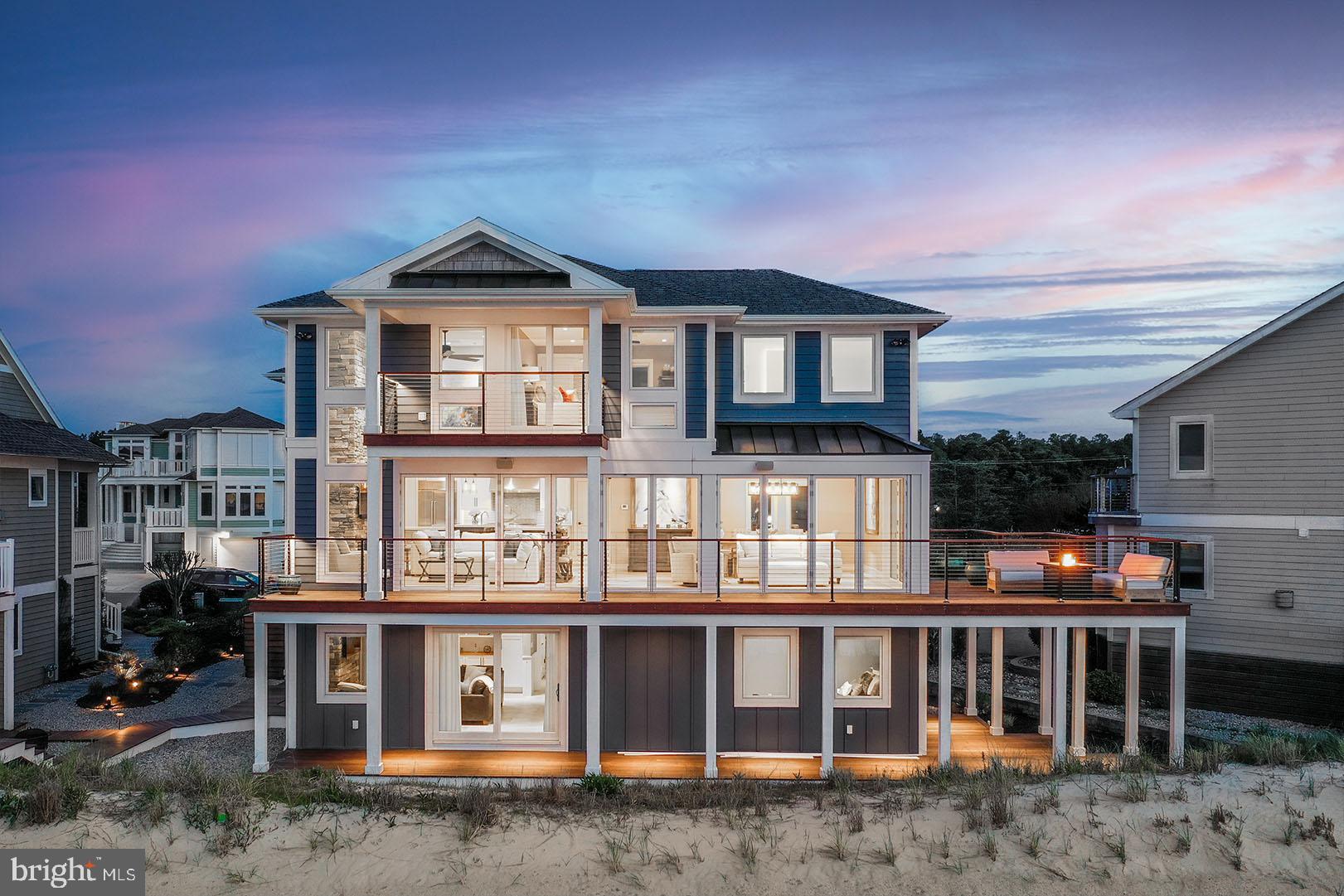 CAPE SHORES - Residential