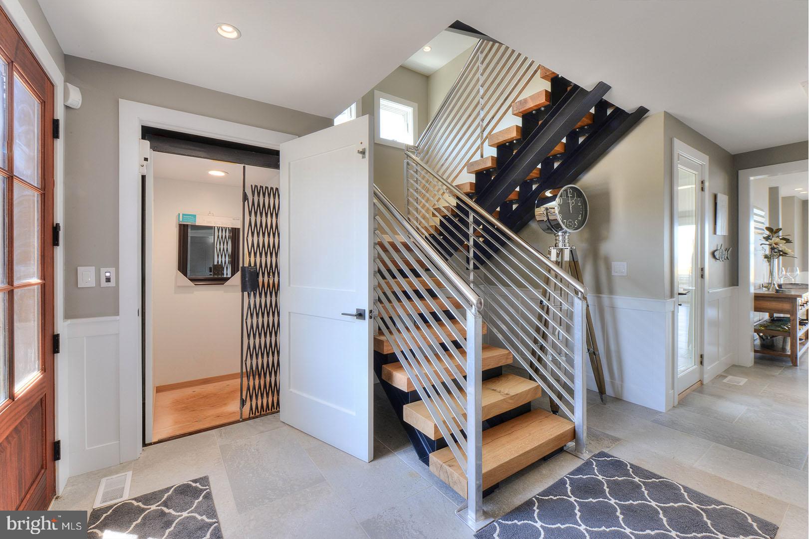 CAPE SHORES - Residential