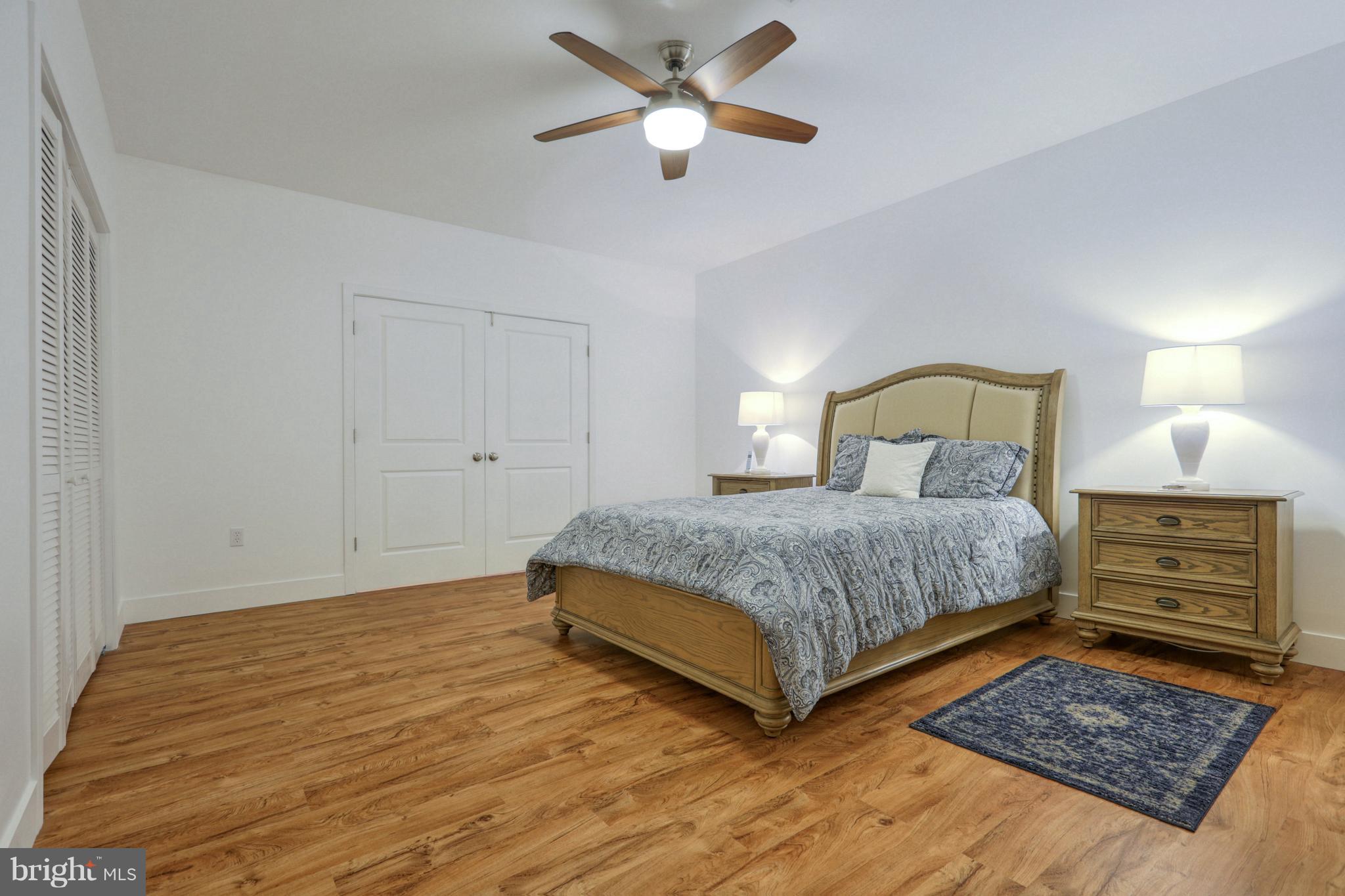 STERLING GLEN - Residential