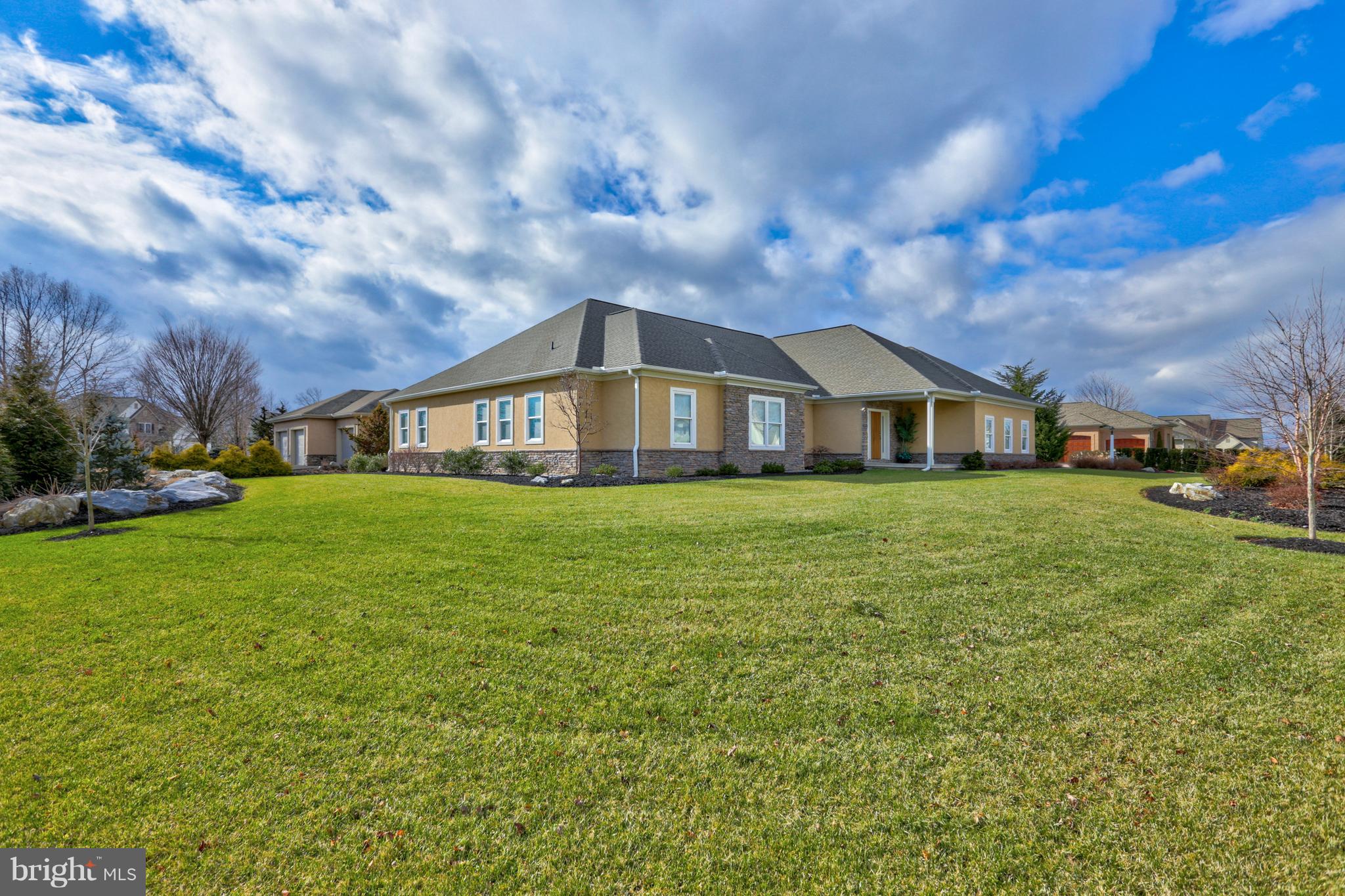 STERLING GLEN - Residential