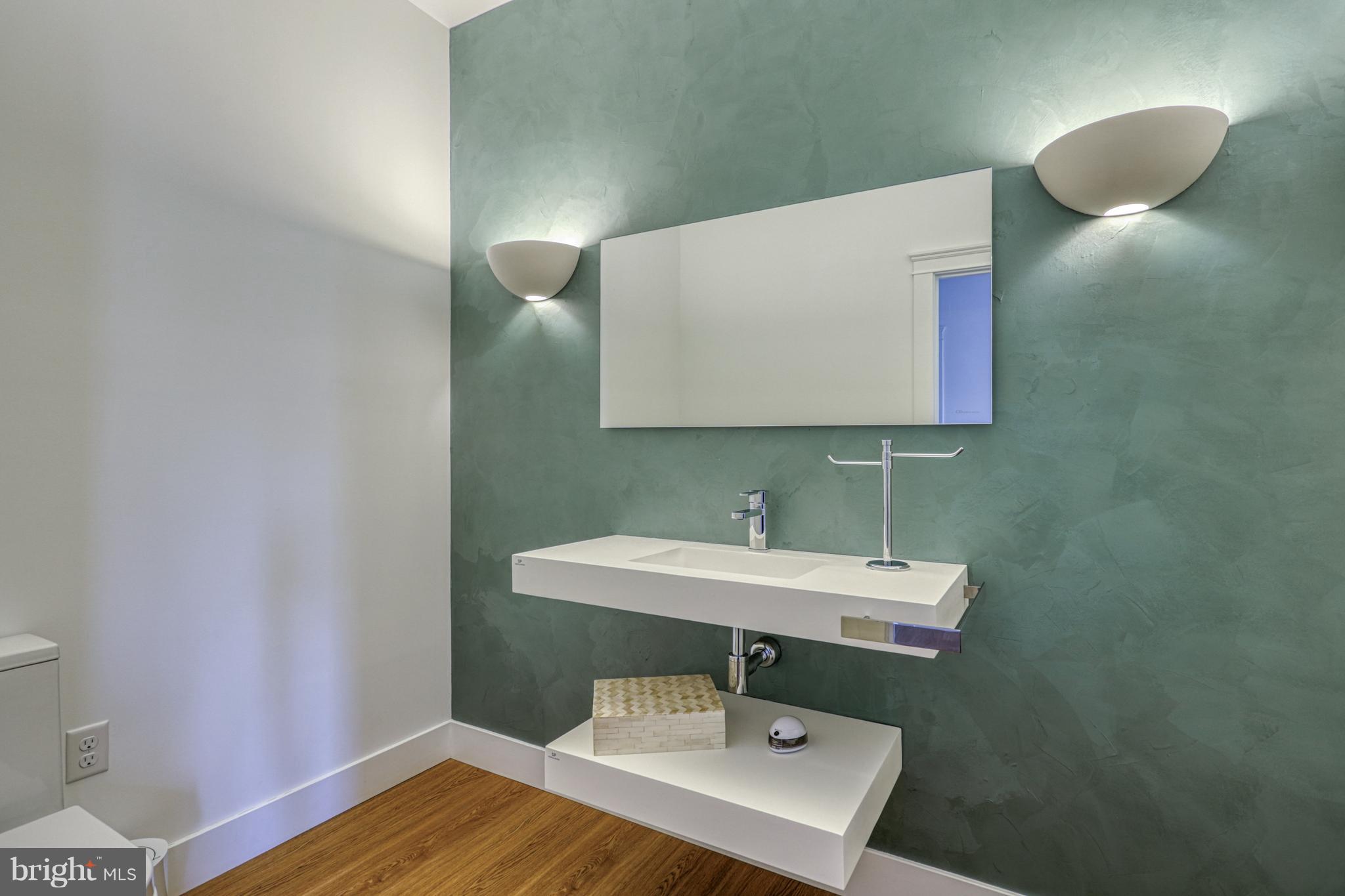 STERLING GLEN - Residential