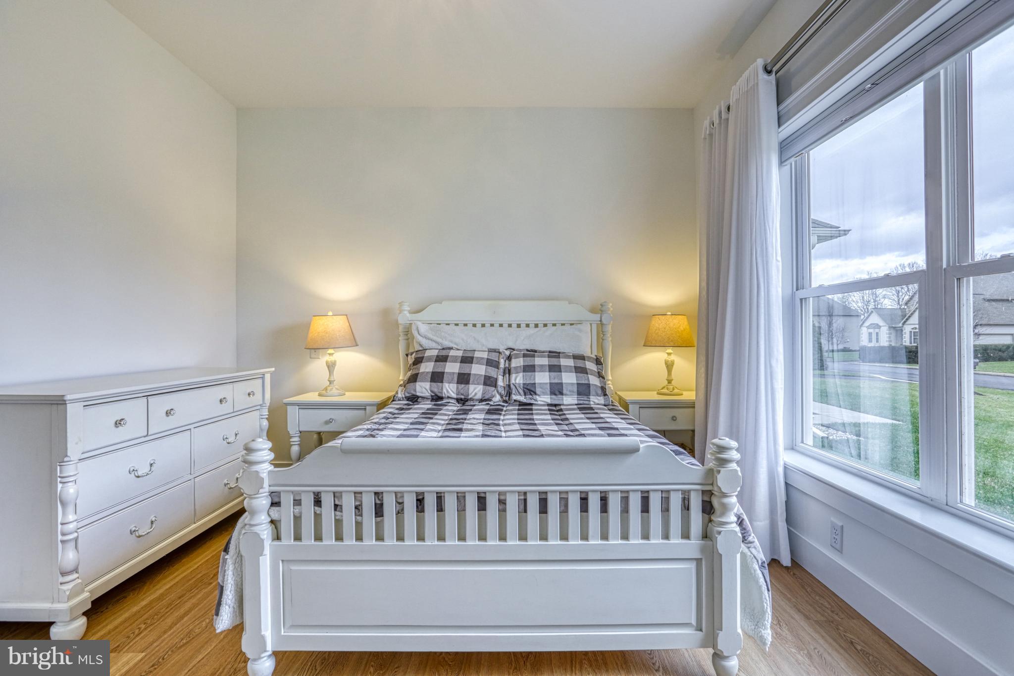 STERLING GLEN - Residential