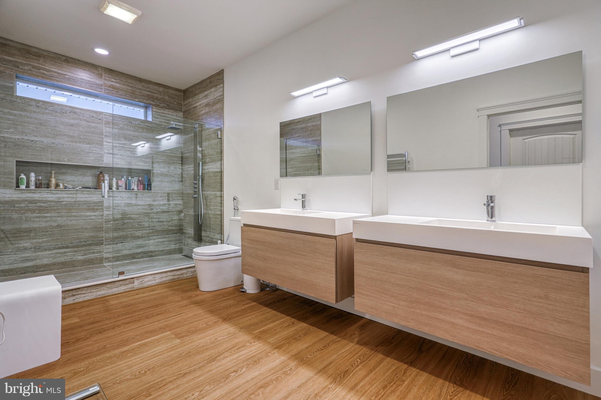 STERLING GLEN - Residential