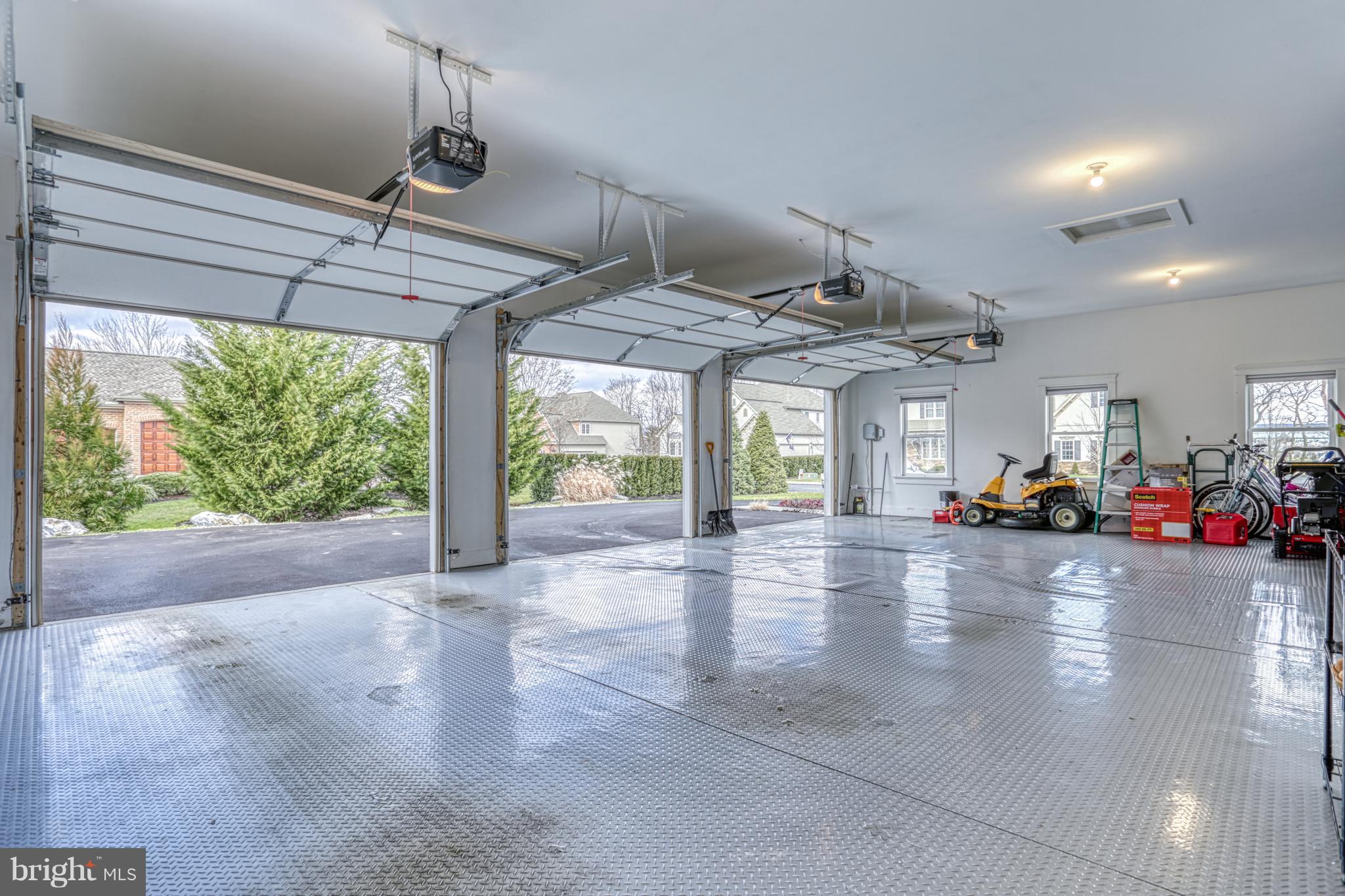 STERLING GLEN - Residential