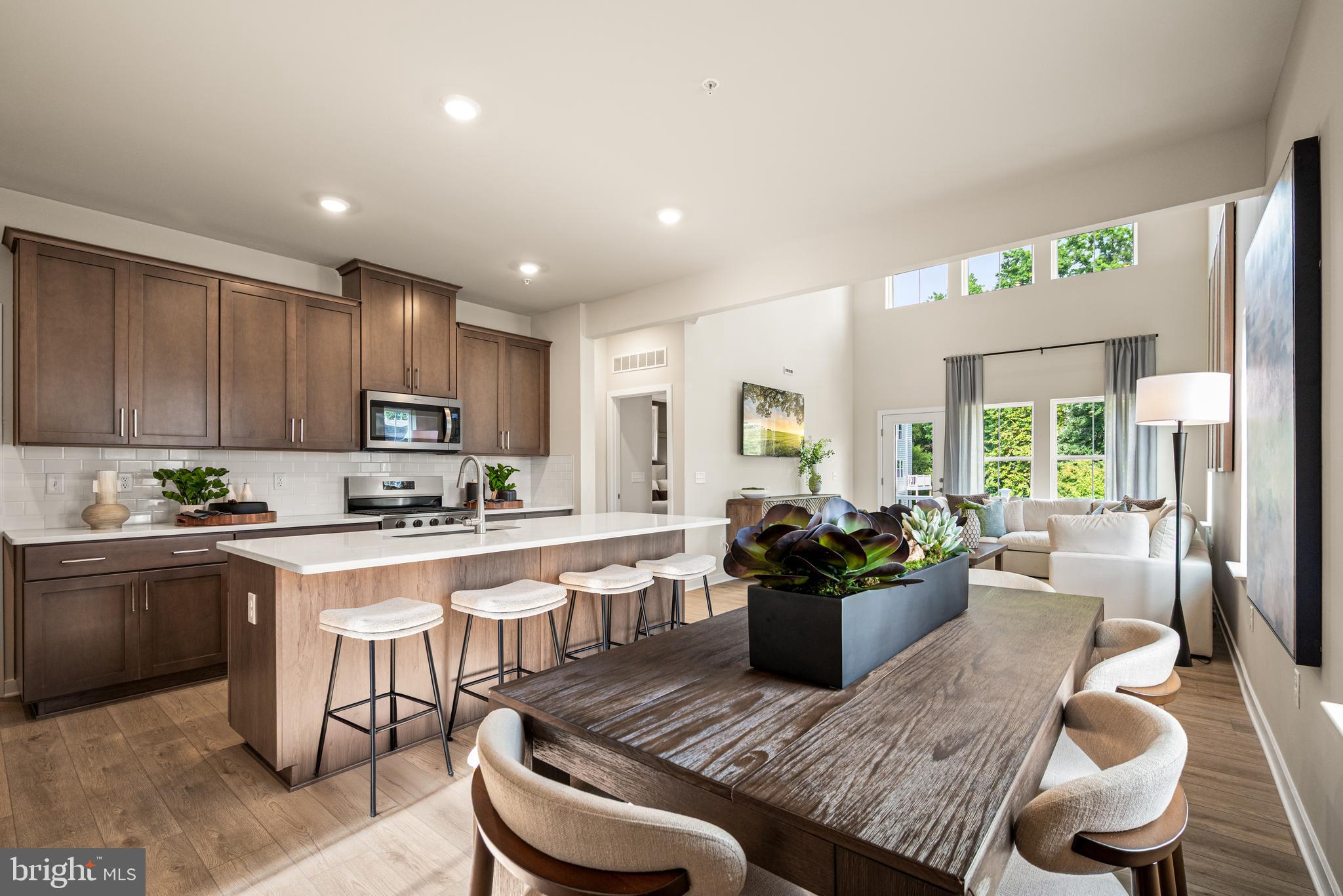 RIVERBEND - Residential