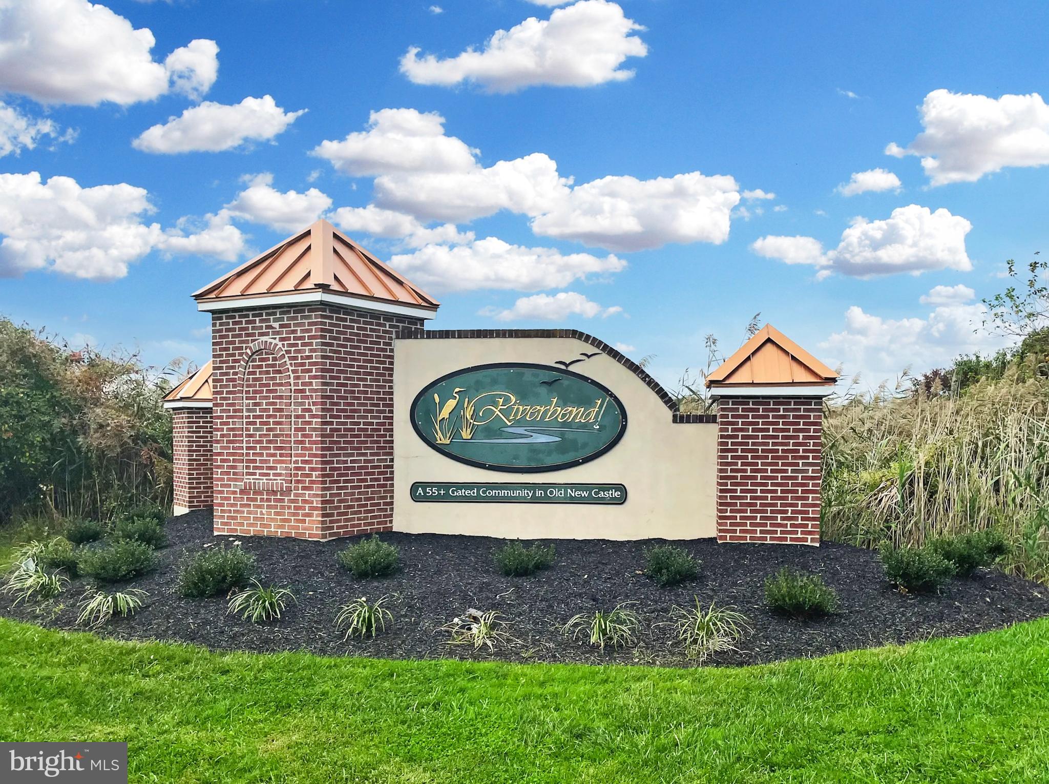 RIVERBEND - Residential