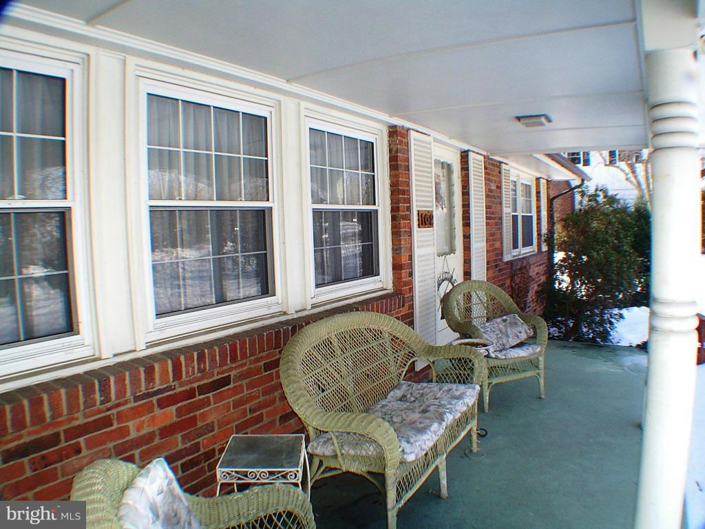 ROLLING FIELDS - Residential