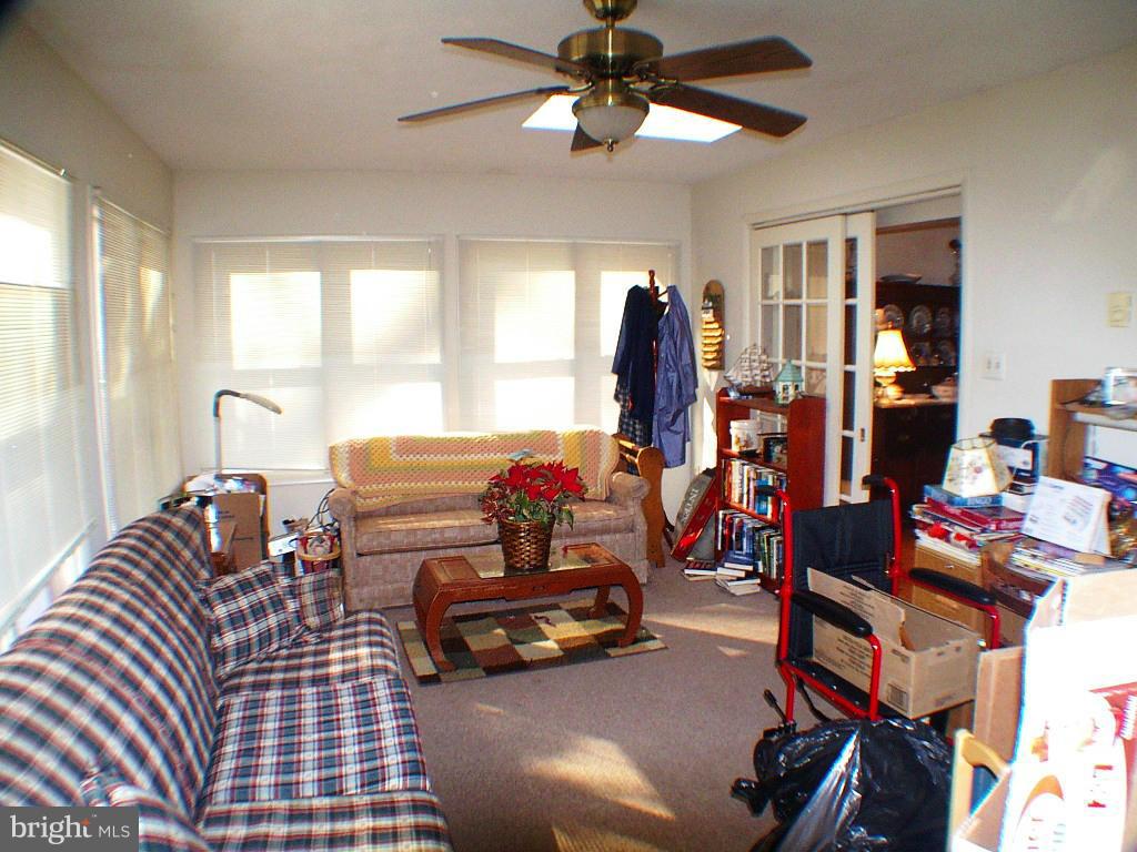 ROLLING FIELDS - Residential