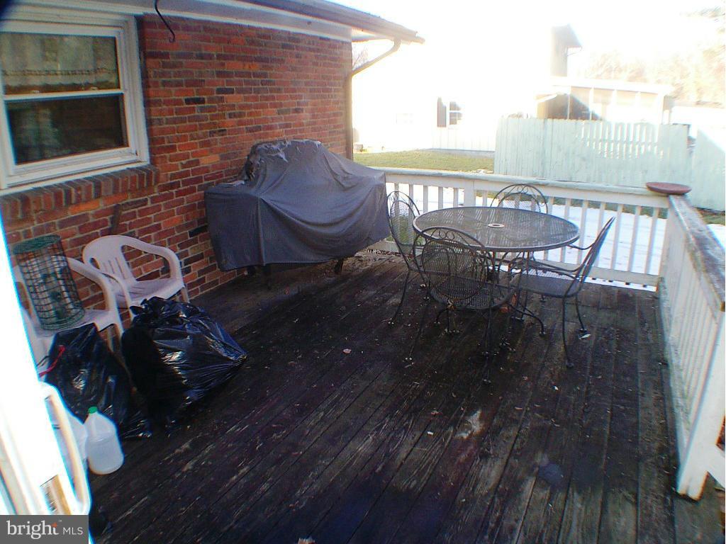 ROLLING FIELDS - Residential