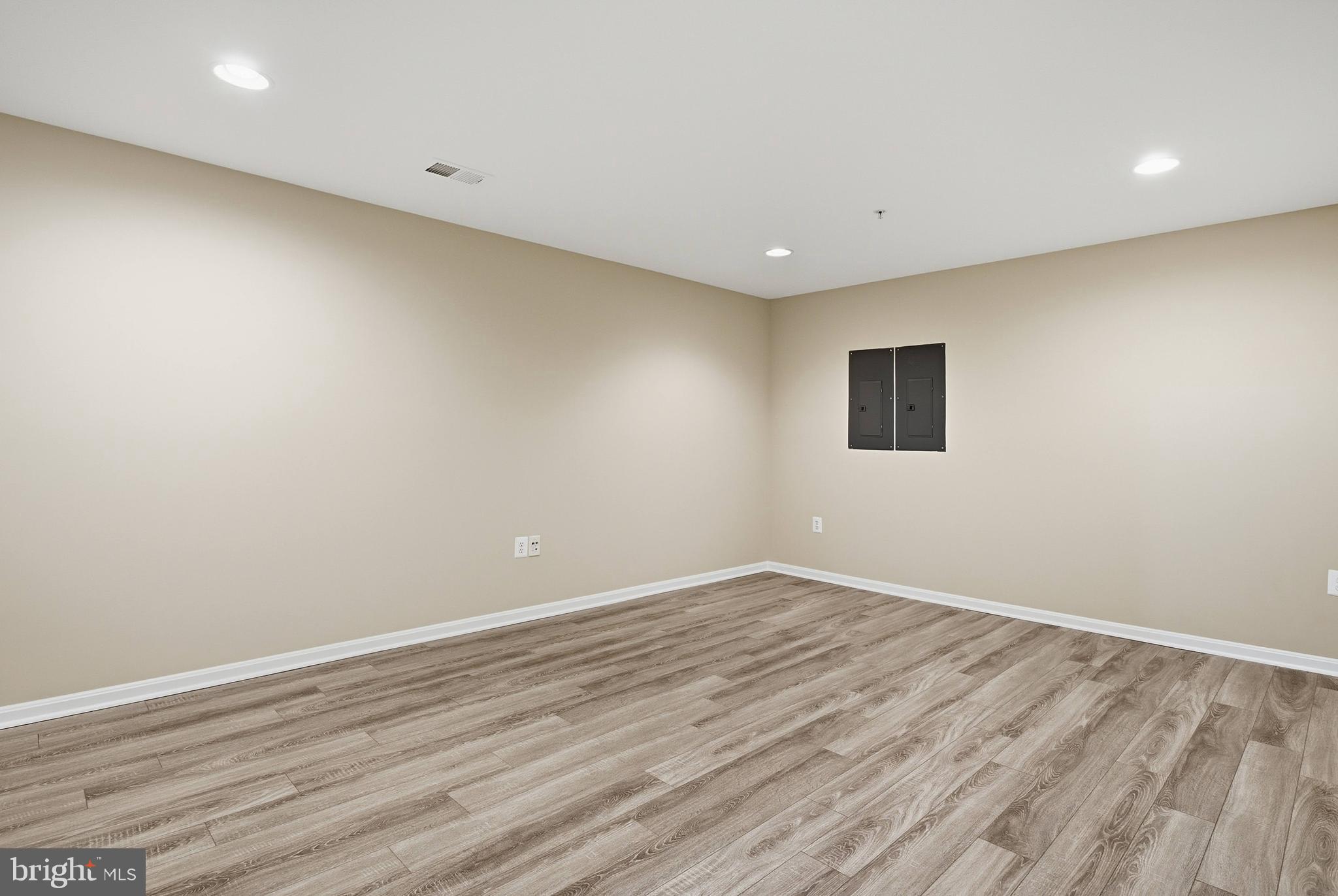 CHELTENHAM PARK - Residential